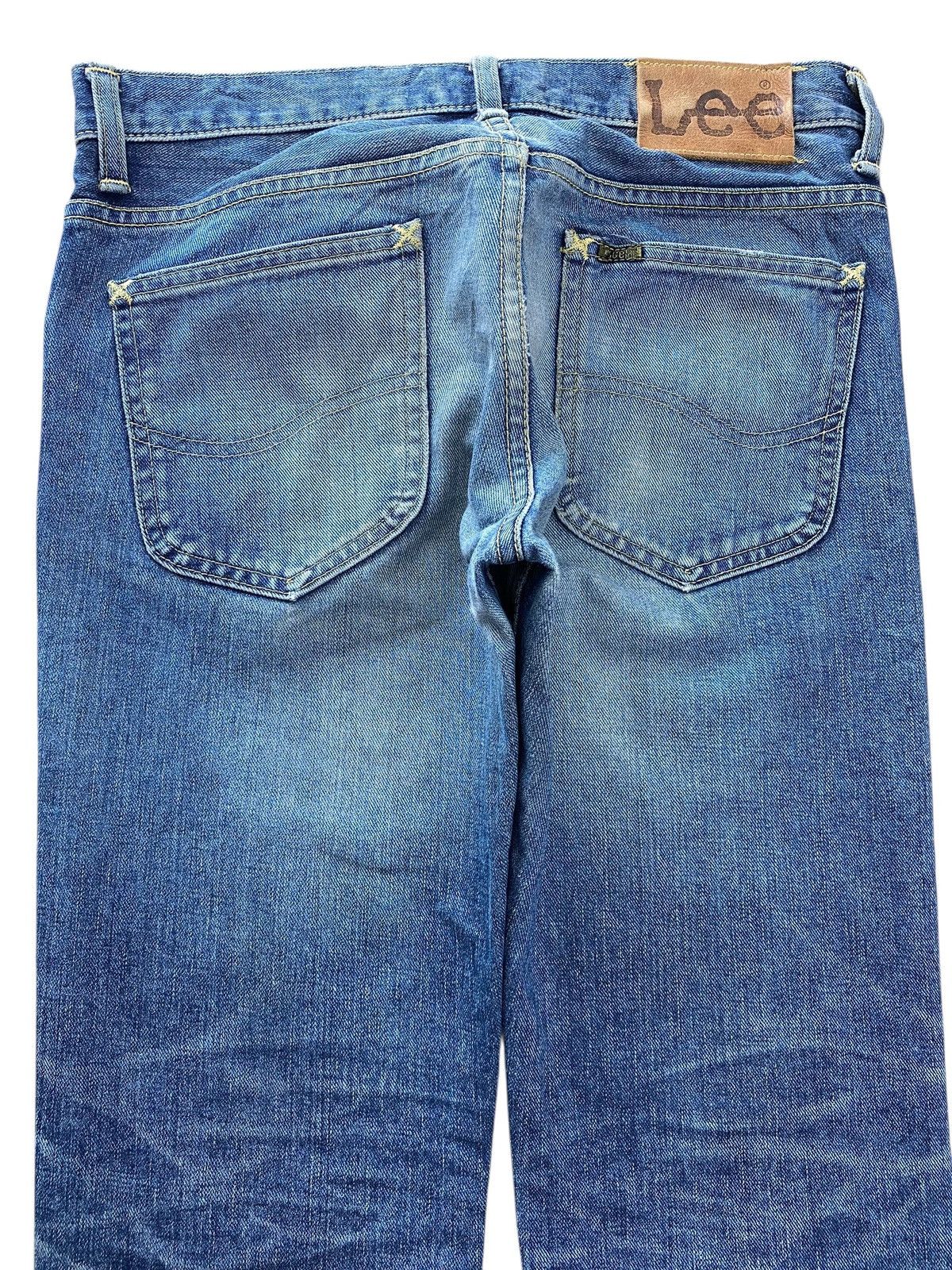 Lee Lee Riders Light Blue Wash Whiskered Style Skinny Leg Jeans Size US 31 - 4 Thumbnail