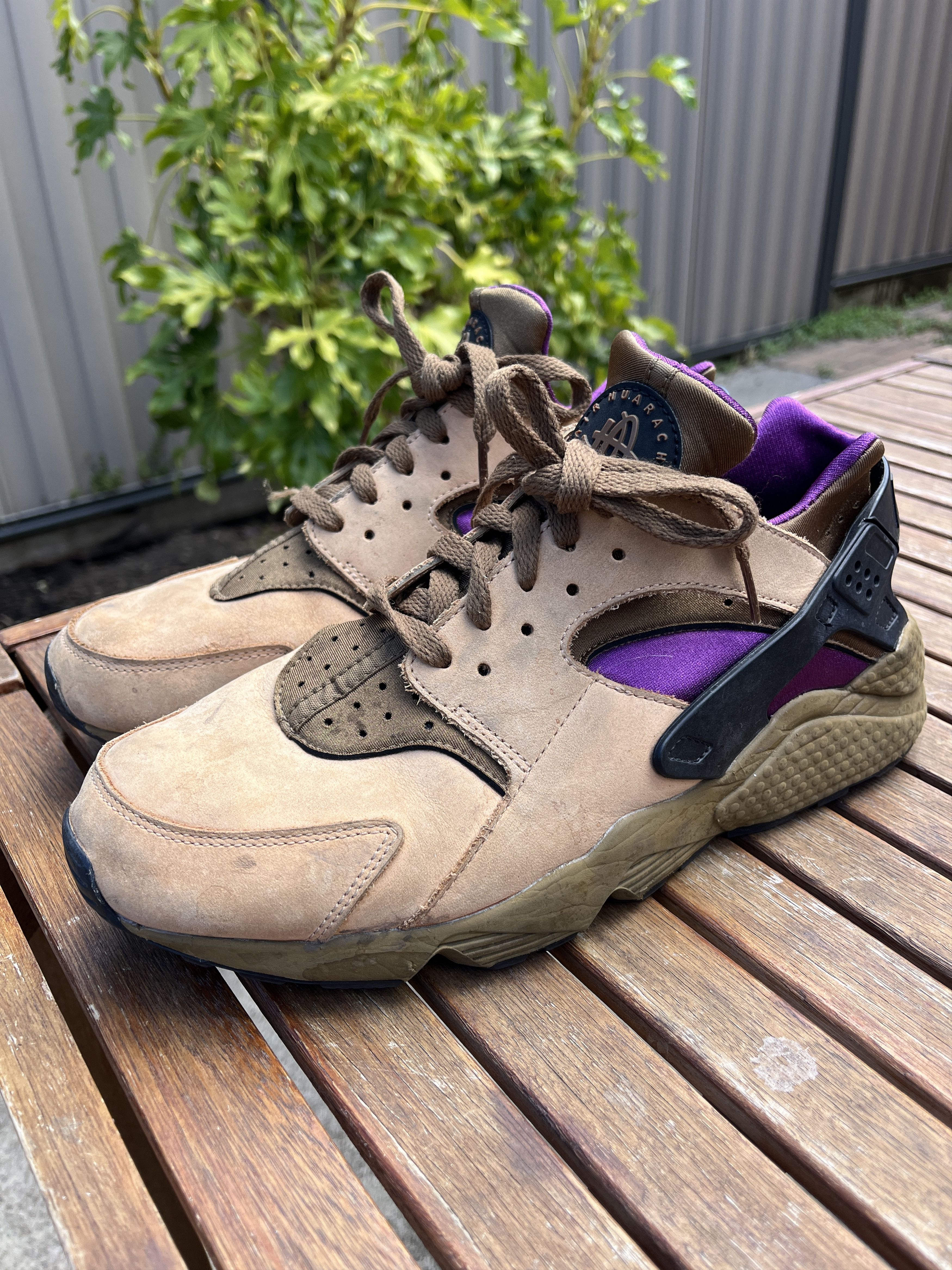 Nike Nike Air Huarache Praline 2021 Size US 10.5 / EU 43-44 - 1 Thumbnail