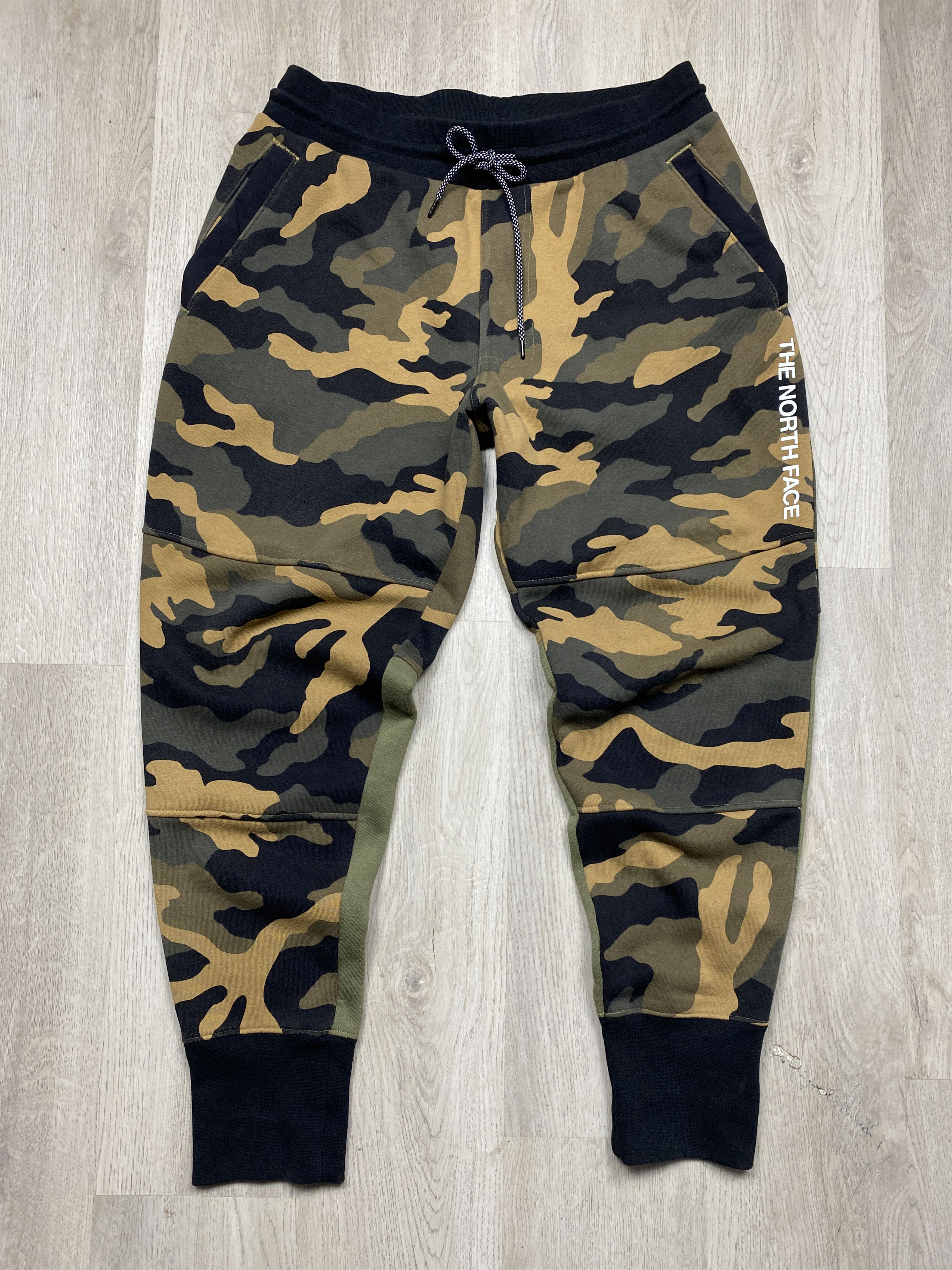 The North Face The North Face Vintage Mens Sweatpants Jogger Pants Size US 36 / EU 52 - 1 Thumbnail