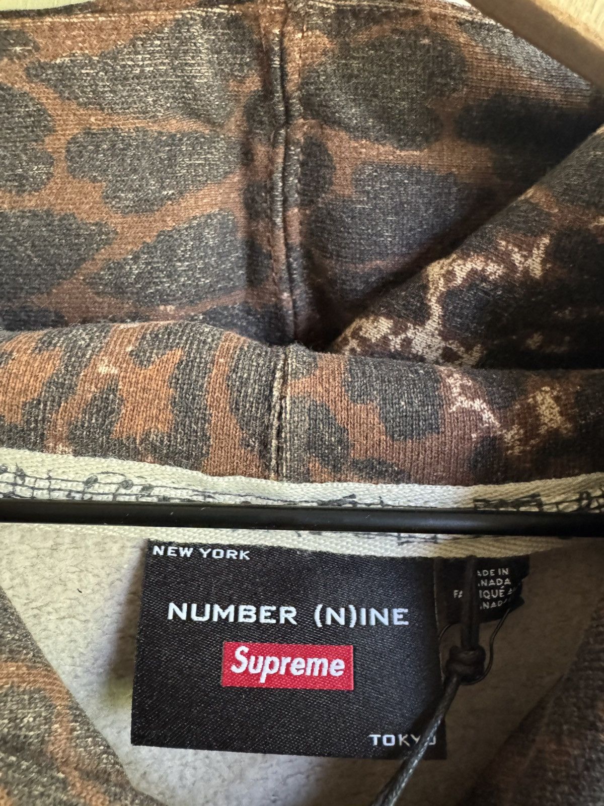 Number (N)ine × Supreme Supreme Number (N)ine Hoodie Leopard Size US XXL / EU 58 / 5 - 7 Thumbnail