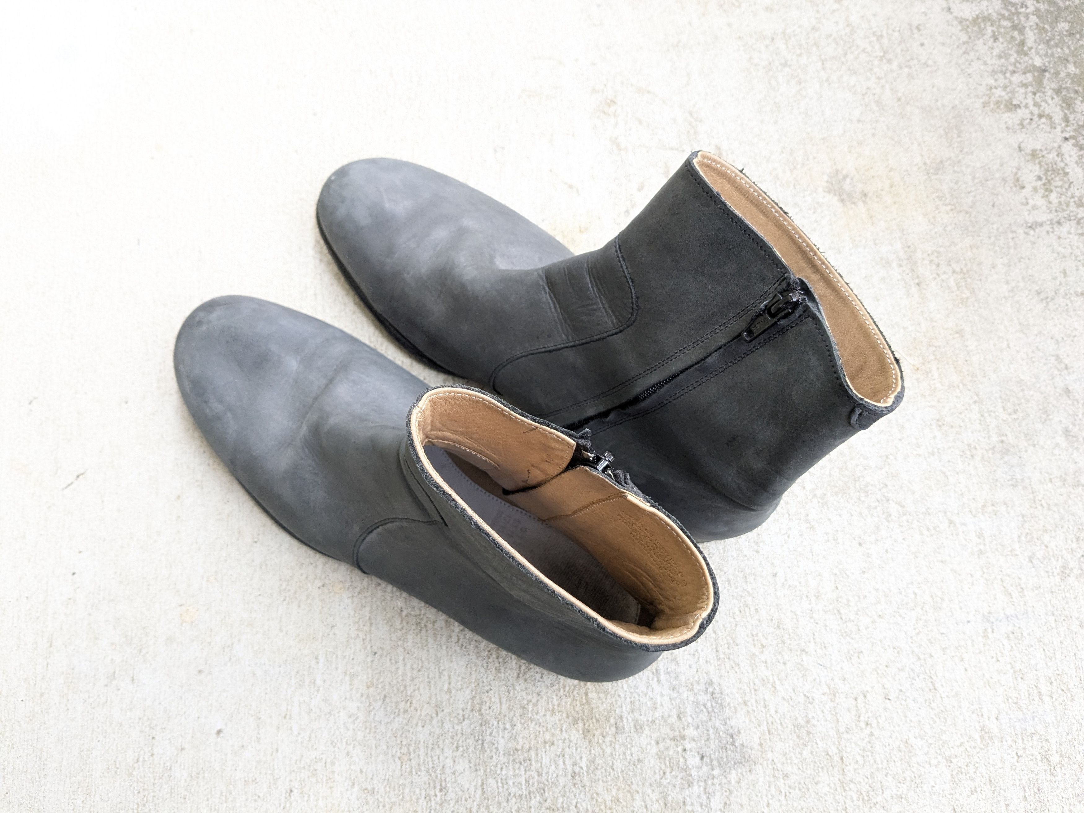 H&M × Maison Margiela Maison Margiela x H&M Boots Side Zip Black 10 43 Leather Size US 10 / EU 43 - 12 Thumbnail