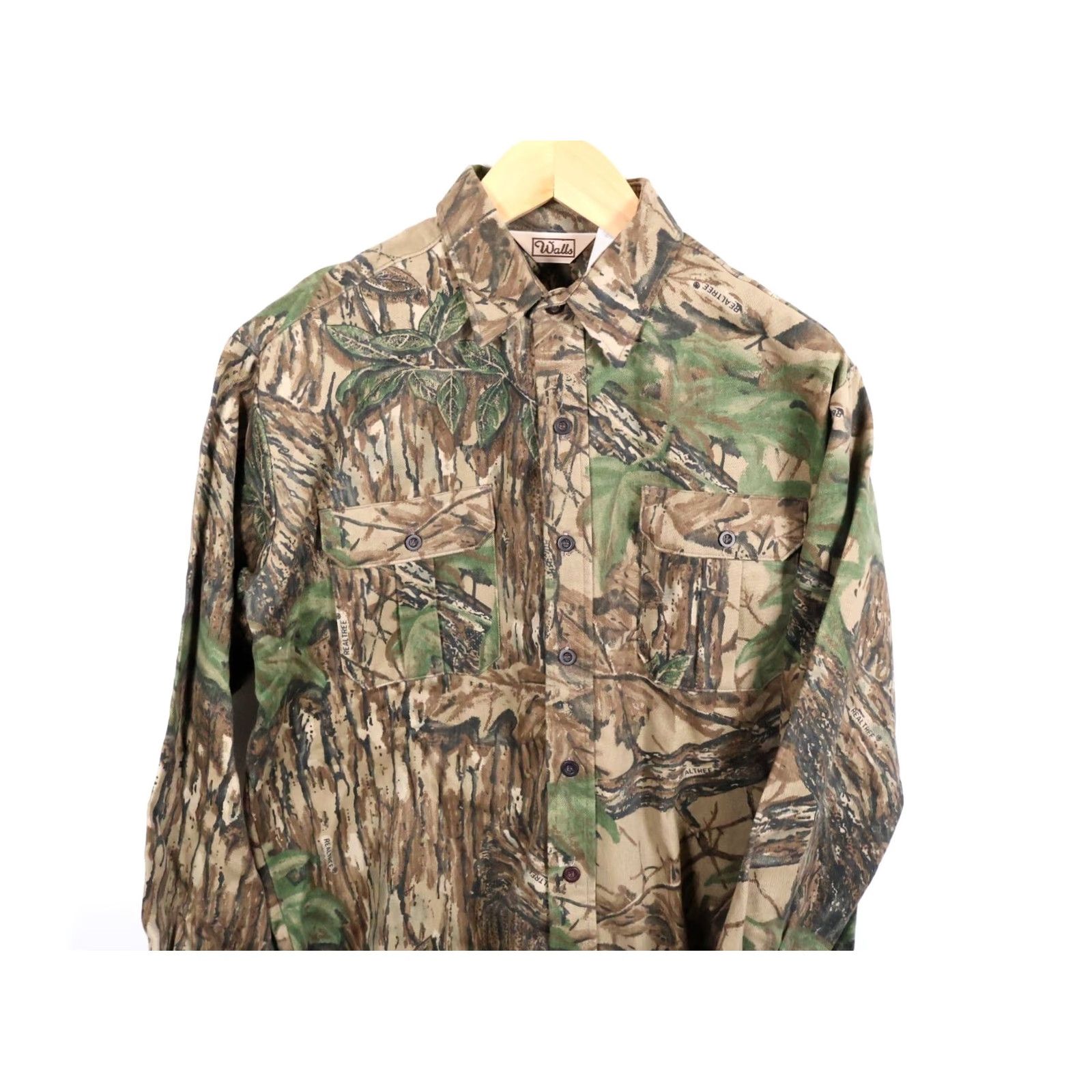 Walls VINTAGE Walls Camouflage Flannel Shirt Men's Large Tall Green Realtree Camouflage USA Made Shirt Size US L / EU 52-54 / 3 - 4 Thumbnail