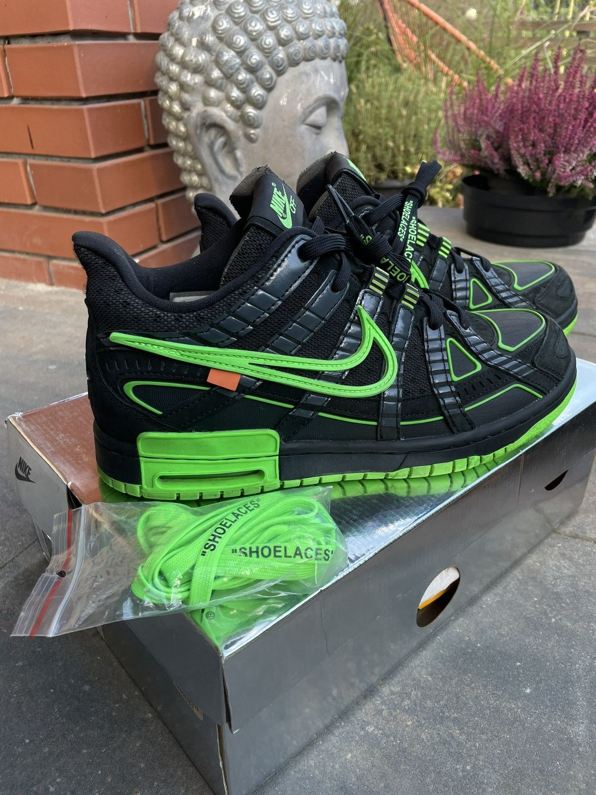 Nike × Off-White Nike Air Rubber Dunk x Off-white green strike Size US 9 / EU 42 - 11 Thumbnail