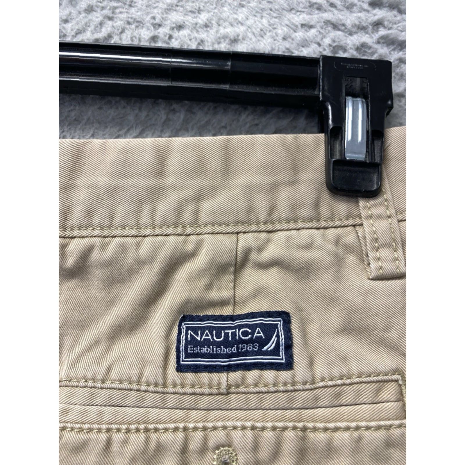 Nautica Nautica Men's Classic Fit Shorts Khaki Tan Cotton 9in Inseam Zip Button Pockets Casual Golf/Beach 32 Regular Mens Size US 32 / EU 48 - 7 Thumbnail