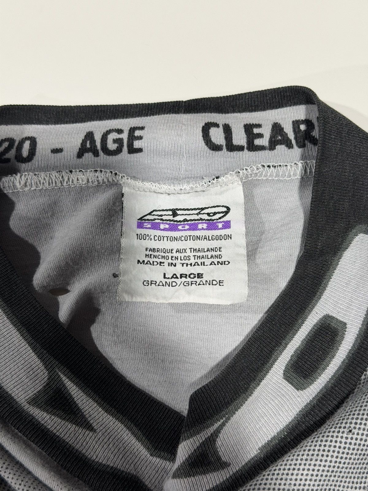 Vintage 2000s Y2K Vintage Axo Sport Grunge Distressed Cropped LS L Size US L / EU 52-54 / 3 - 19 Thumbnail