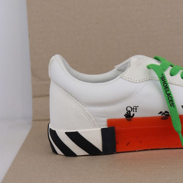 Off-White o1rshd1 Low Vulcanized Suede/Canva Sneakers in White Green Size US 6 / EU 39 - 7 Thumbnail