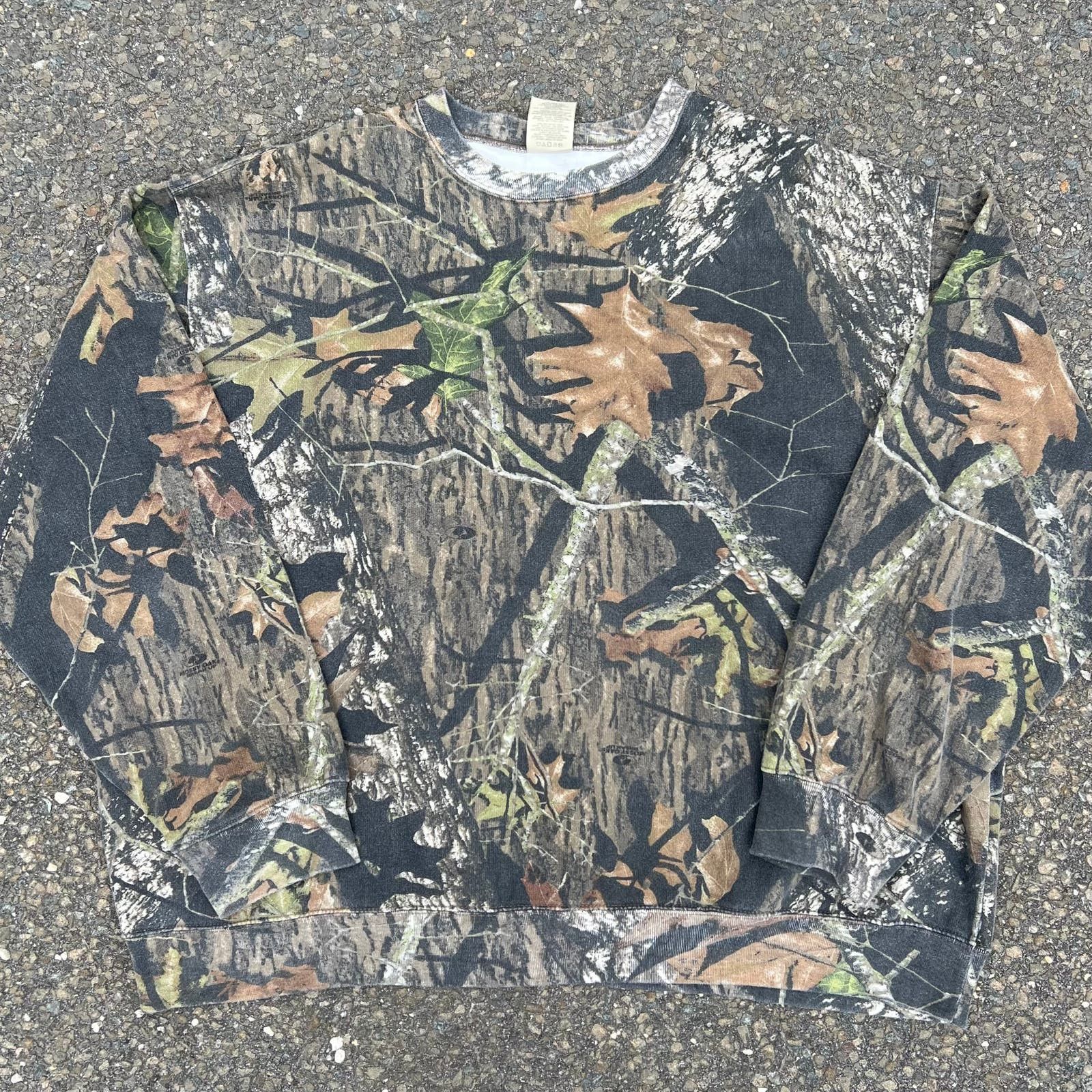 image of Realtree Camo Crewneck Blank Essential Sweatshirt in Green, Men's (Size 2XL)