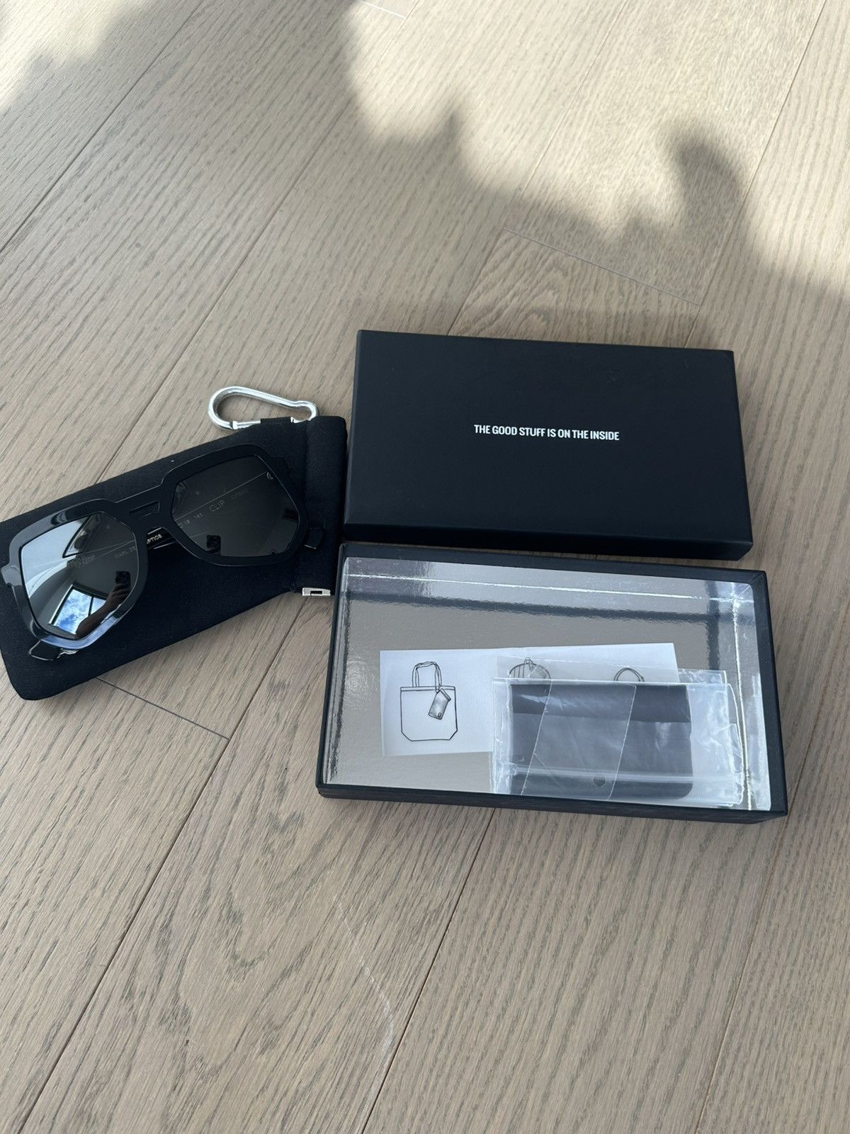 Grey Ant Black Sunglasses Size ONE SIZE - 2 Thumbnail