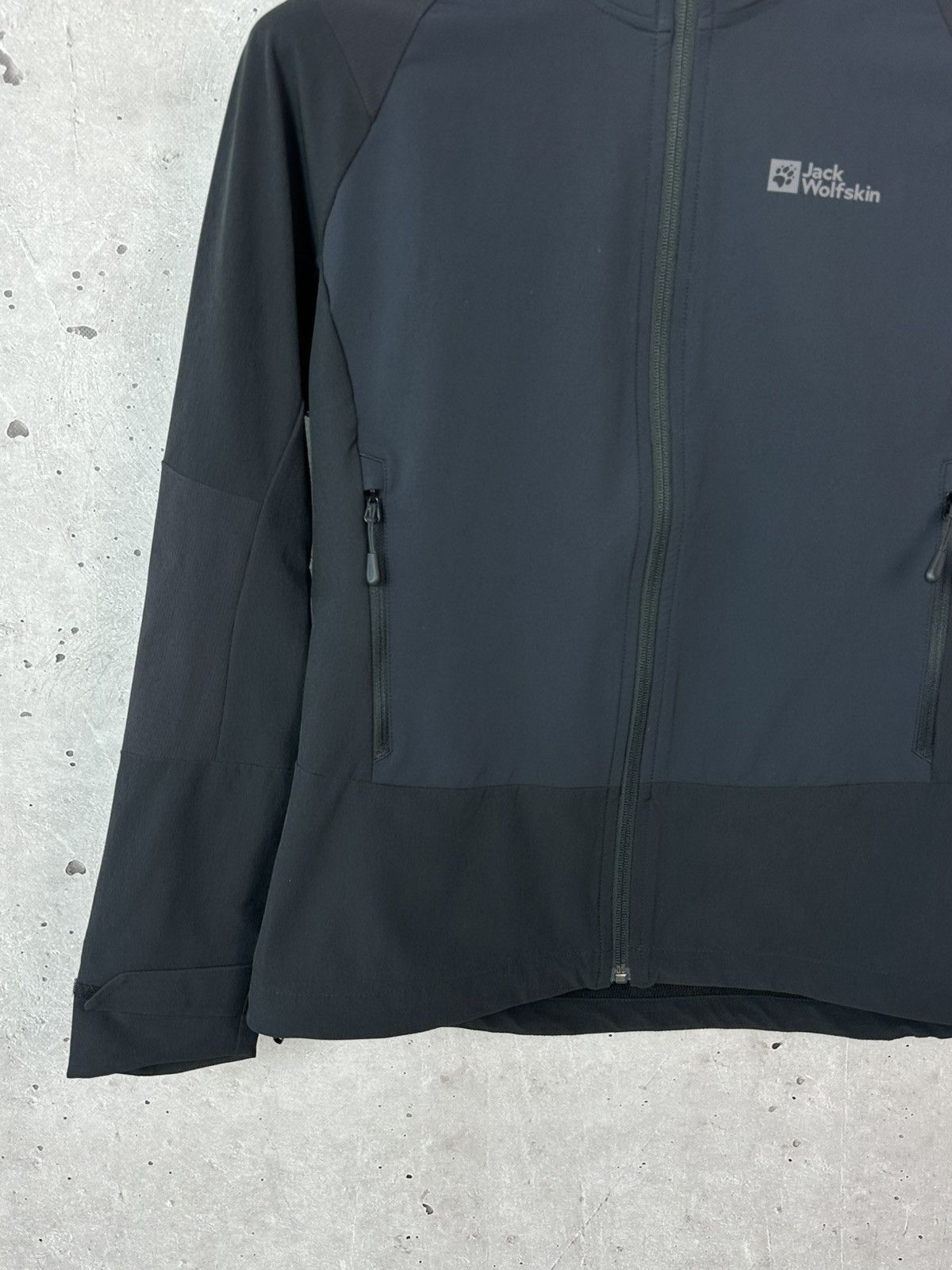 Jack Wolfskin Jack Wolfskin Black Women’s Long Sleeve Soft Shell Jacket Size S / US 4 / IT 40 - 3 Thumbnail