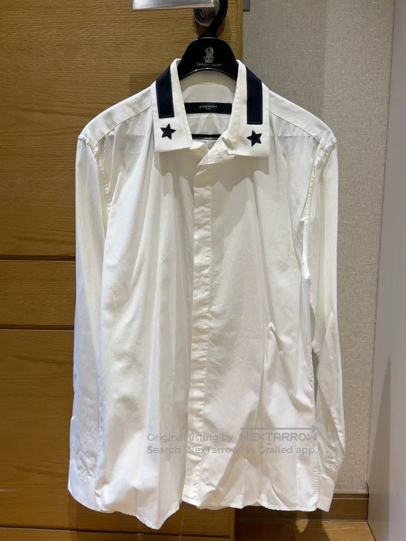 Givenchy Givenchy Size39 White Star Shirt Size US M / EU 48-50 / 2 - 1 Thumbnail