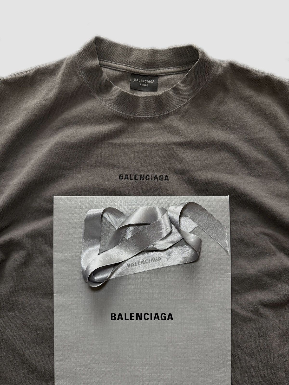 Balenciaga Balenciaga Logo T-shirt Size US S / EU 44-46 / 1 - 4 Thumbnail