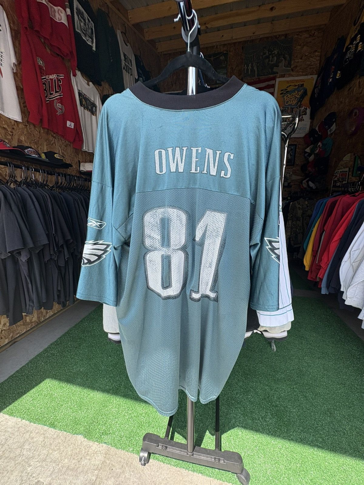 NFL × Vintage Vintage 2004 Terrell Owen’s Philadelphia Eagles jersey Size US XL / EU 56 / 4 - 6 Thumbnail