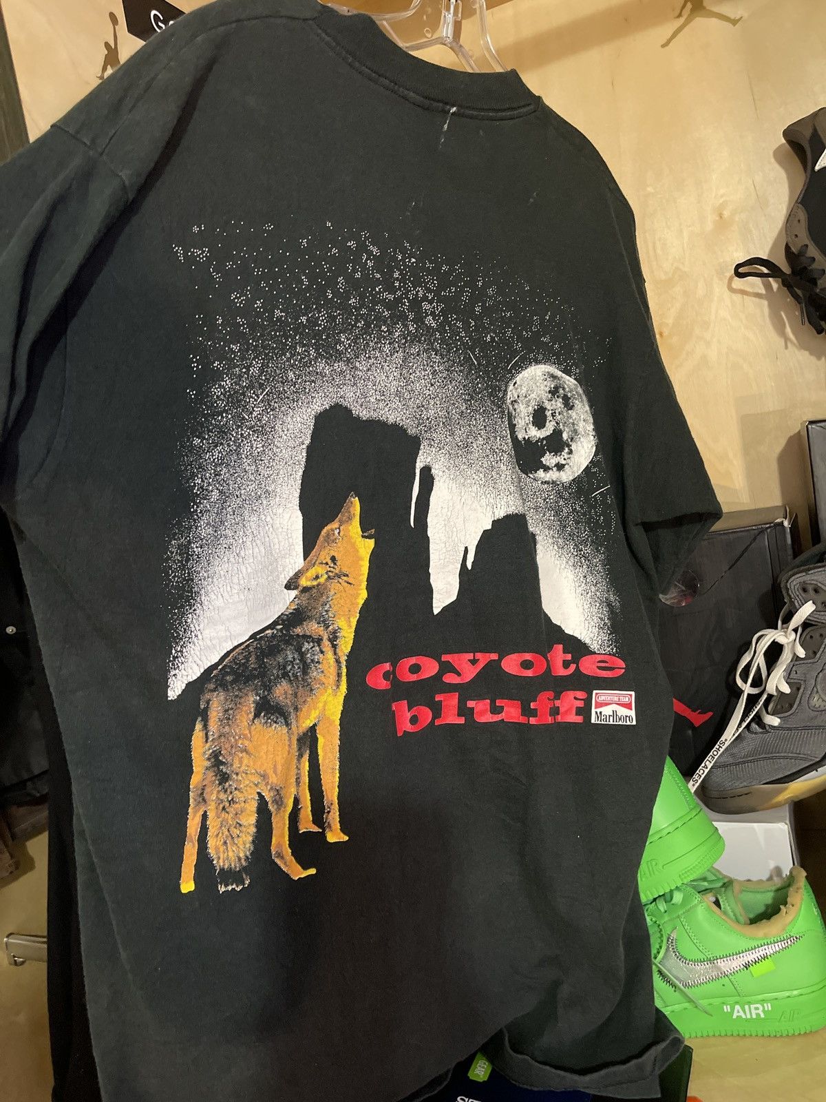 Made In Usa × Marlboro × Vintage Crazy Vintage 90s Marlboro Coyote 