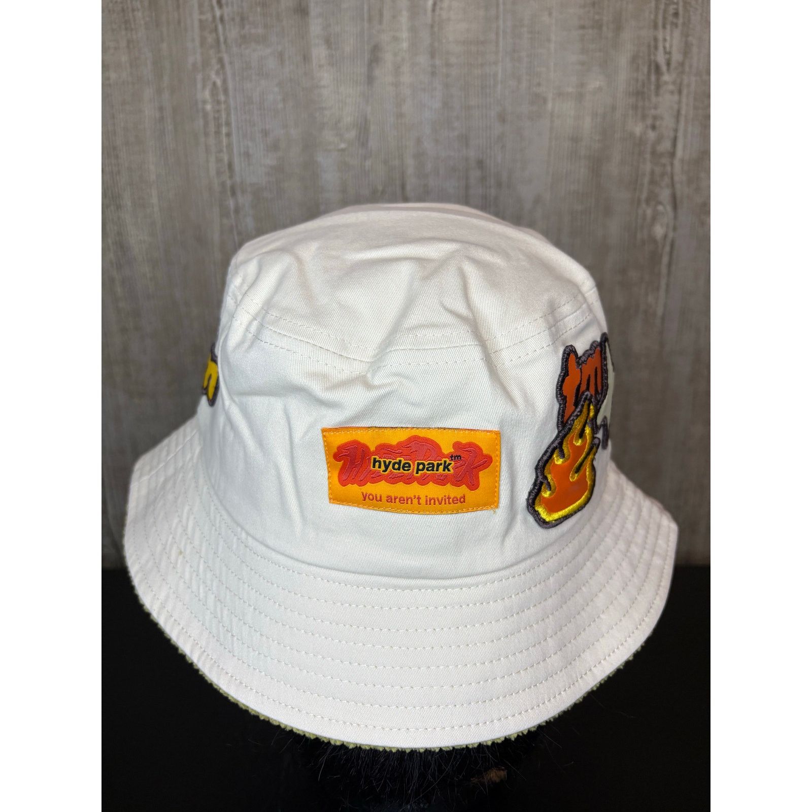 Other NWT Sz. M - Men's Hyde Park Bucket Hat (Cream w/ Patches) Size ONE SIZE - 3 Thumbnail