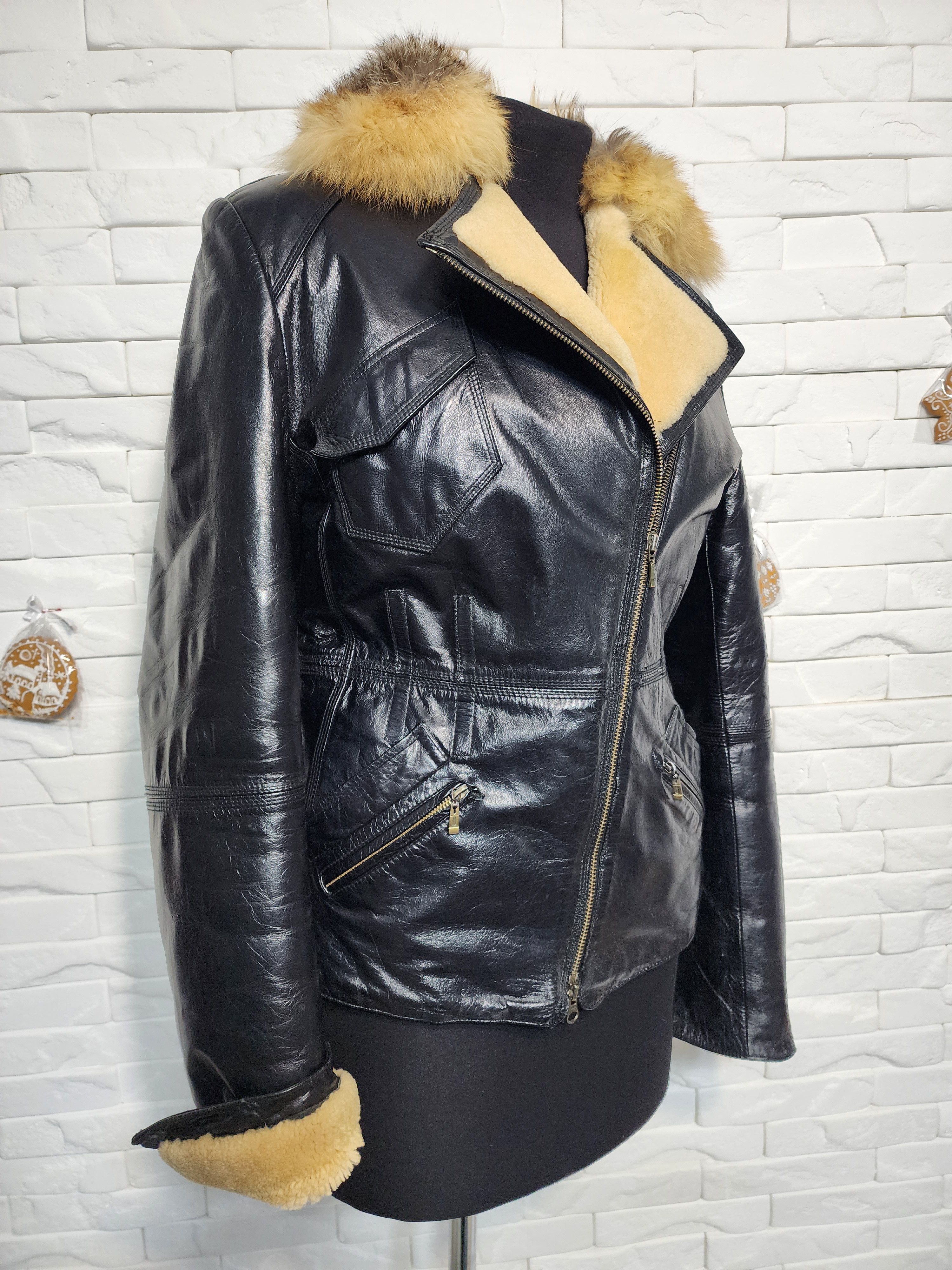 Furla Black Leather Fur Coat: Women's Warm Jacket Size M / US 6-8 / IT 42-44 - 4 Thumbnail