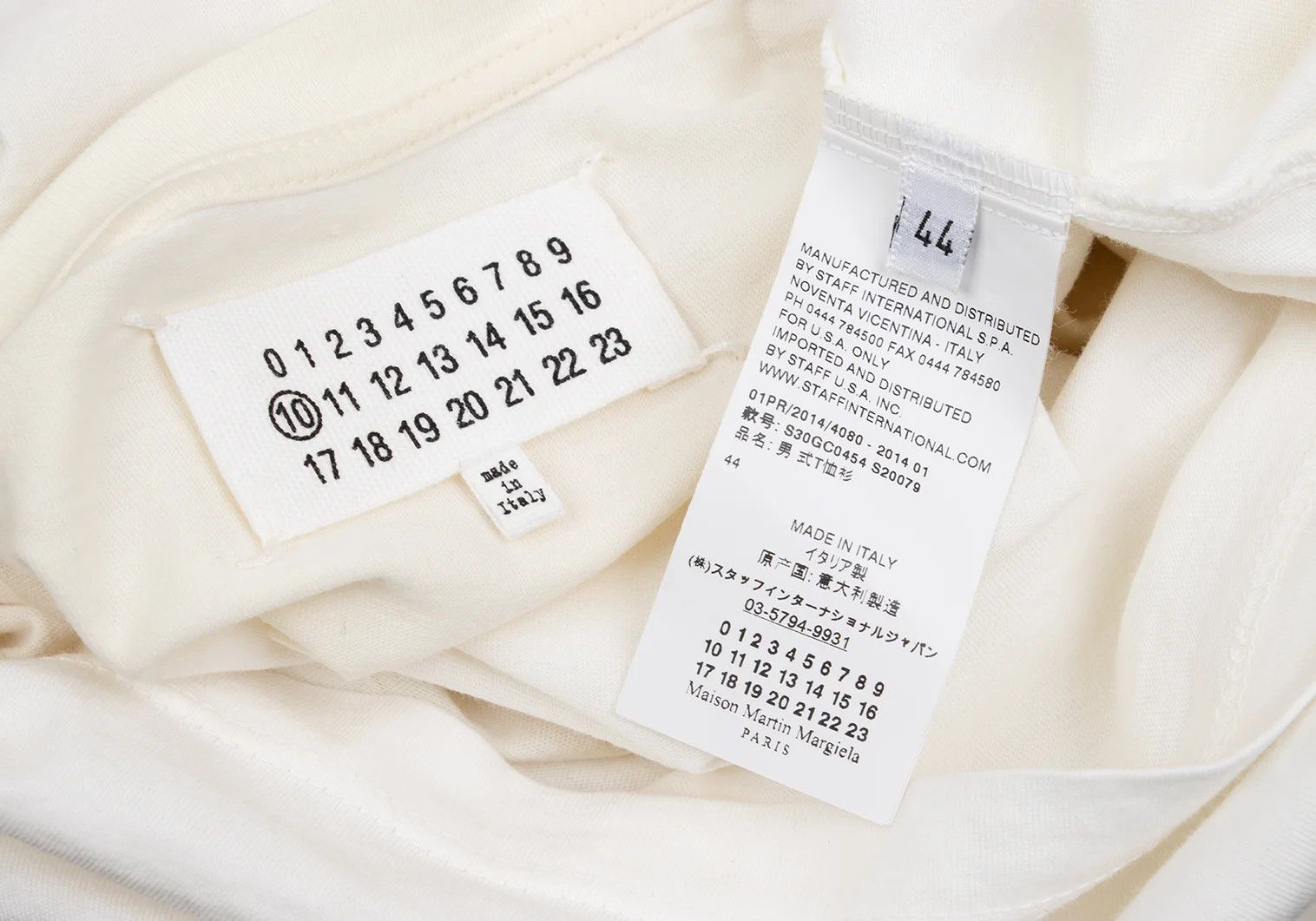 Maison Margiela Transfer Print T-Shirt in White Cream Size 44 Size US S / EU 44-46 / 1 - 13 Thumbnail