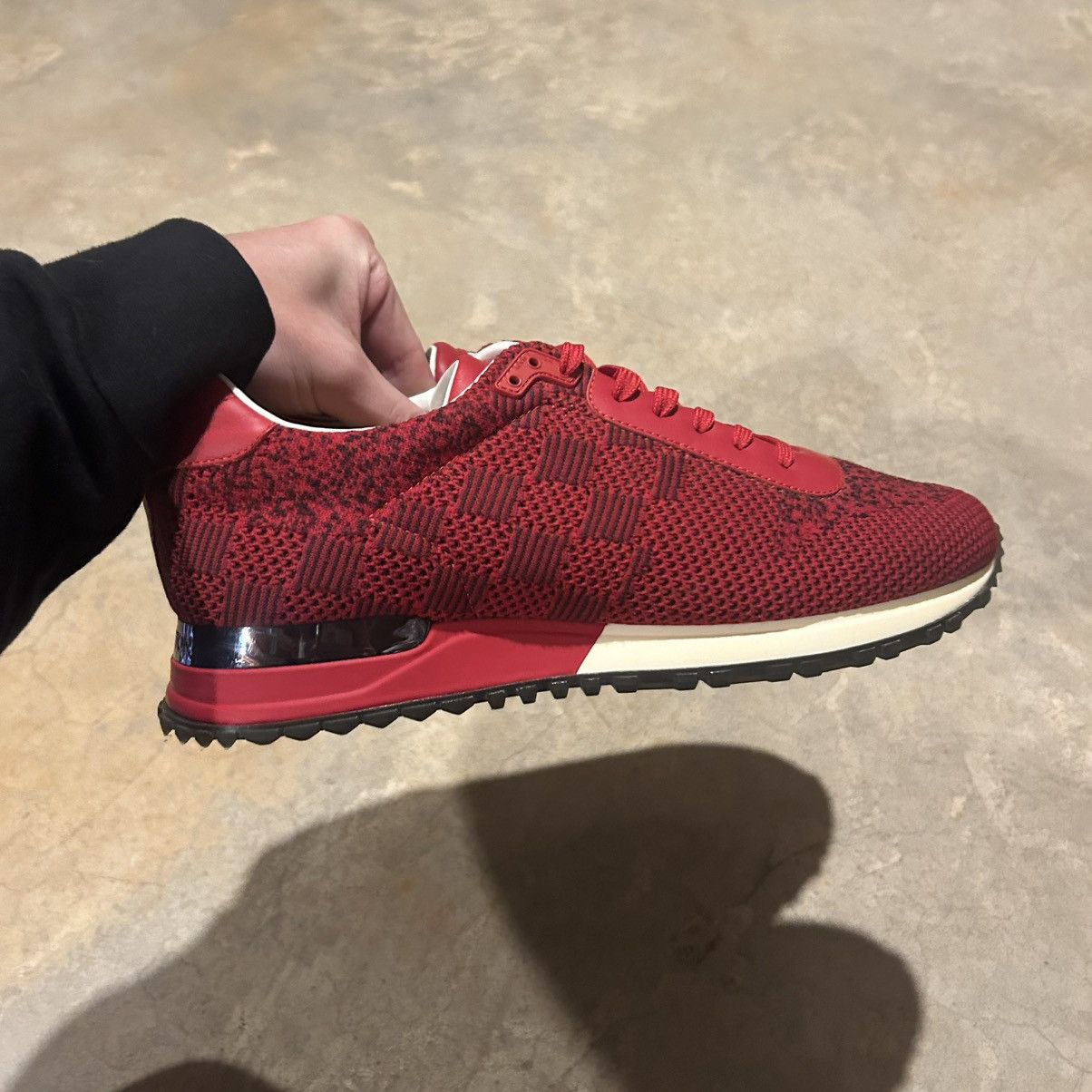 Designer × Louis Vuitton Louis Vuitton Run Away Damier Calfskin Fabric Sneakers US 9 Size US 9 / EU 42 - 7 Thumbnail