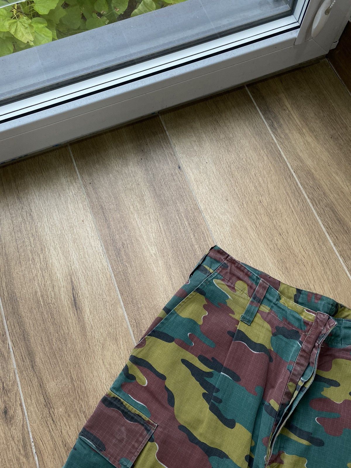 Vintage Vintage Camo Cargo Pants Japanese Avant Garde Y2K Baggy Wide Size US 32 / EU 48 - 6 Thumbnail