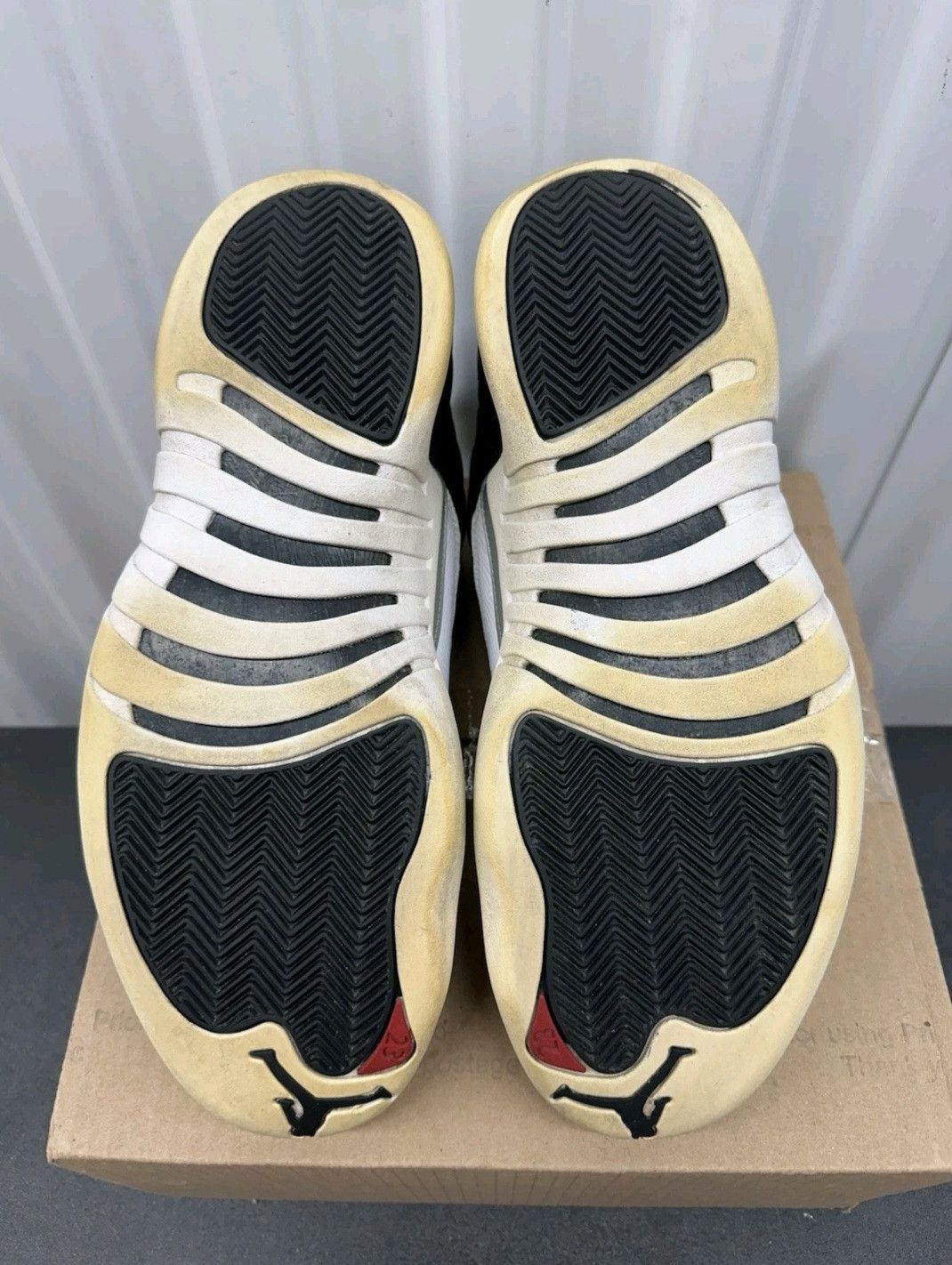 Jordan Brand Nike Air Jordan Retro 12 Playoff 2021 Size 10.5 Men Size US 10.5 / EU 43-44 - 6 Thumbnail