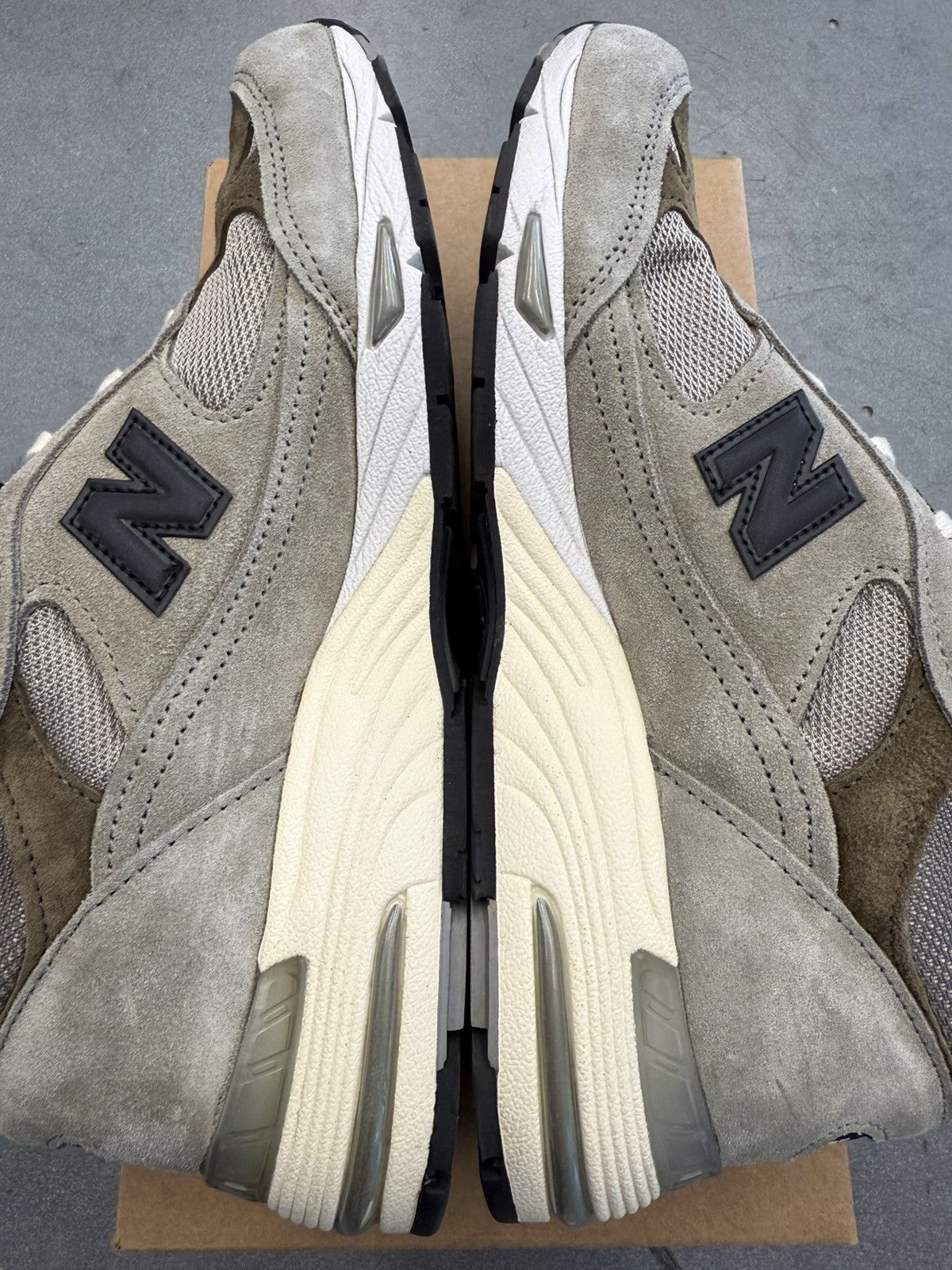 JJJJound × New Balance 2023 New Balance 991 MiUK JJJJound Grey Olive Size US 9 / IT 39 - 5 Thumbnail