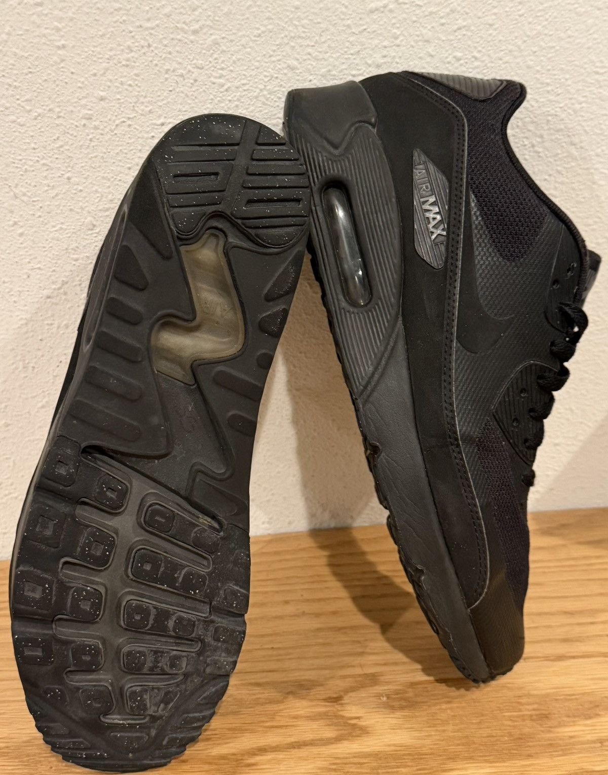 Nike Nike Air Max 90 Ultra 2.0 Essential Black 875695-002 10.5 Size US 10.5 / EU 43-44 - 7 Thumbnail
