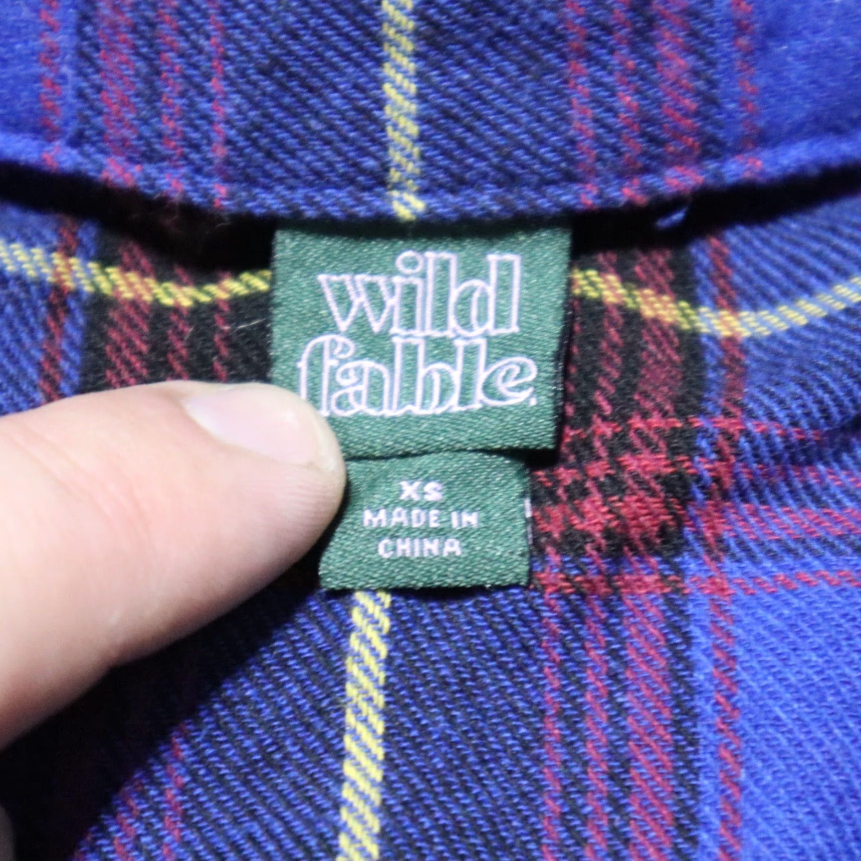 Vintage VINTAGE Wild Fable Collared Plaid Button Front Shirt Blue Yellow Women's XS XS Collared Shirt Casual Womens XS Blue Plaid Button-Up 90s Size XS / US 0-2 / IT 36-38 - 3 Thumbnail