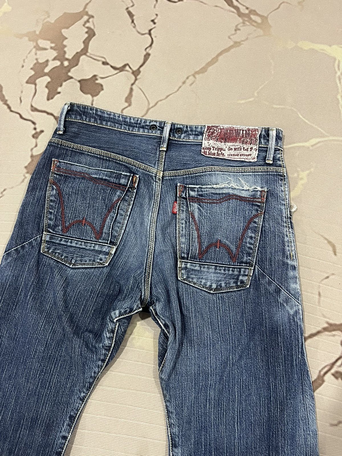 Edwin Edwin Blue Trip 3D Curved Distressed Denim Japan Size US 30 / EU 46 - 7 Thumbnail