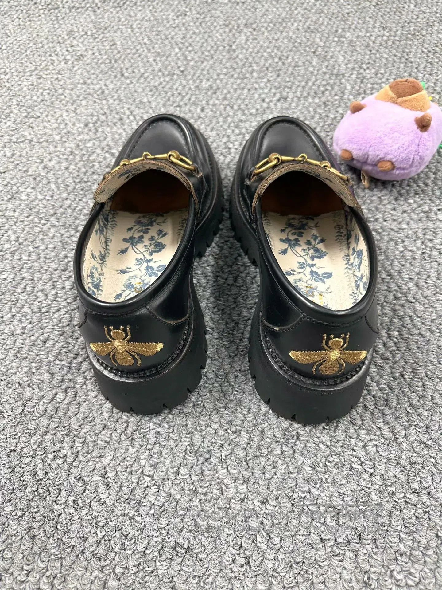 Gucci Guicci Black Horsebit and Bee Embroidered Loafers| Size US 6 / IT 36 - 3 Thumbnail