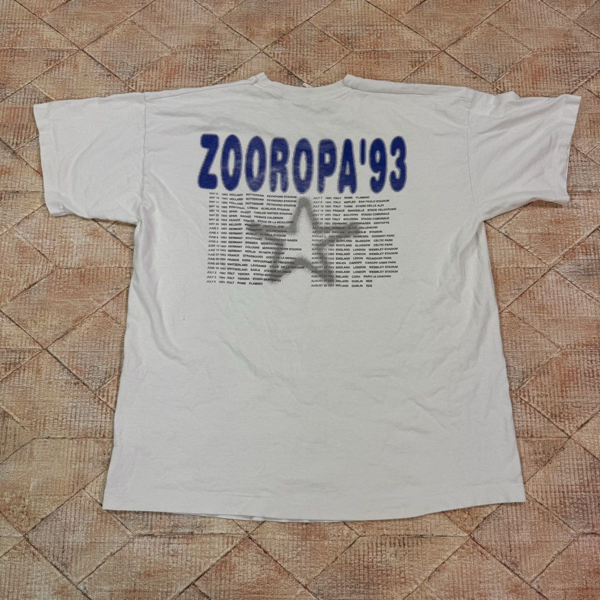 Band Tees × Vintage Vintage U2 Zooropa 1993 Europe Tour Single Stitch XL 90s Size US XL / EU 56 / 4 - 22 Thumbnail