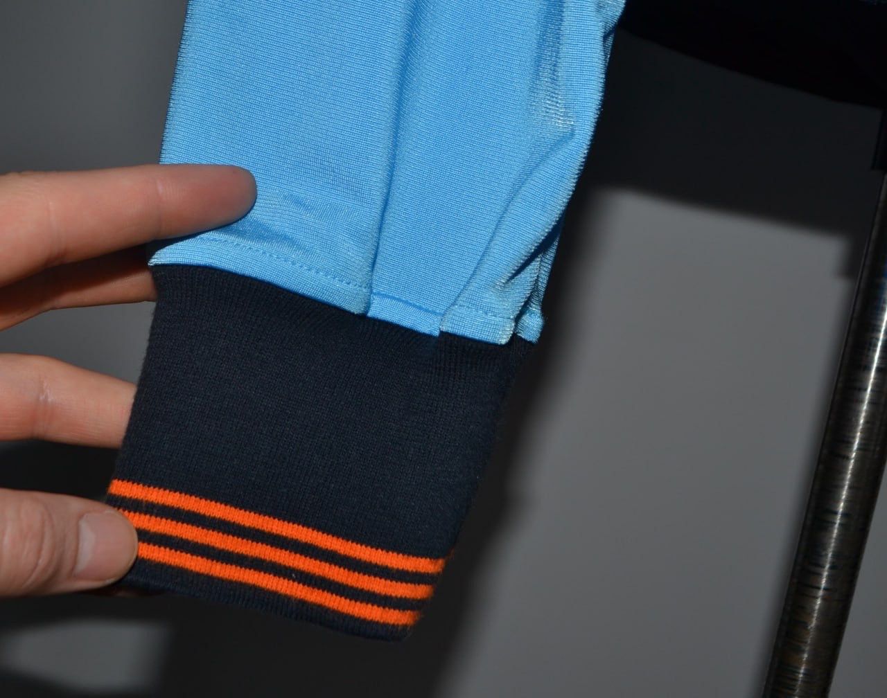 Adidas Adidas Vintage Olympics long sleeve Full Zip Men Size XL Size US XL / EU 56 / 4 - 5 Thumbnail