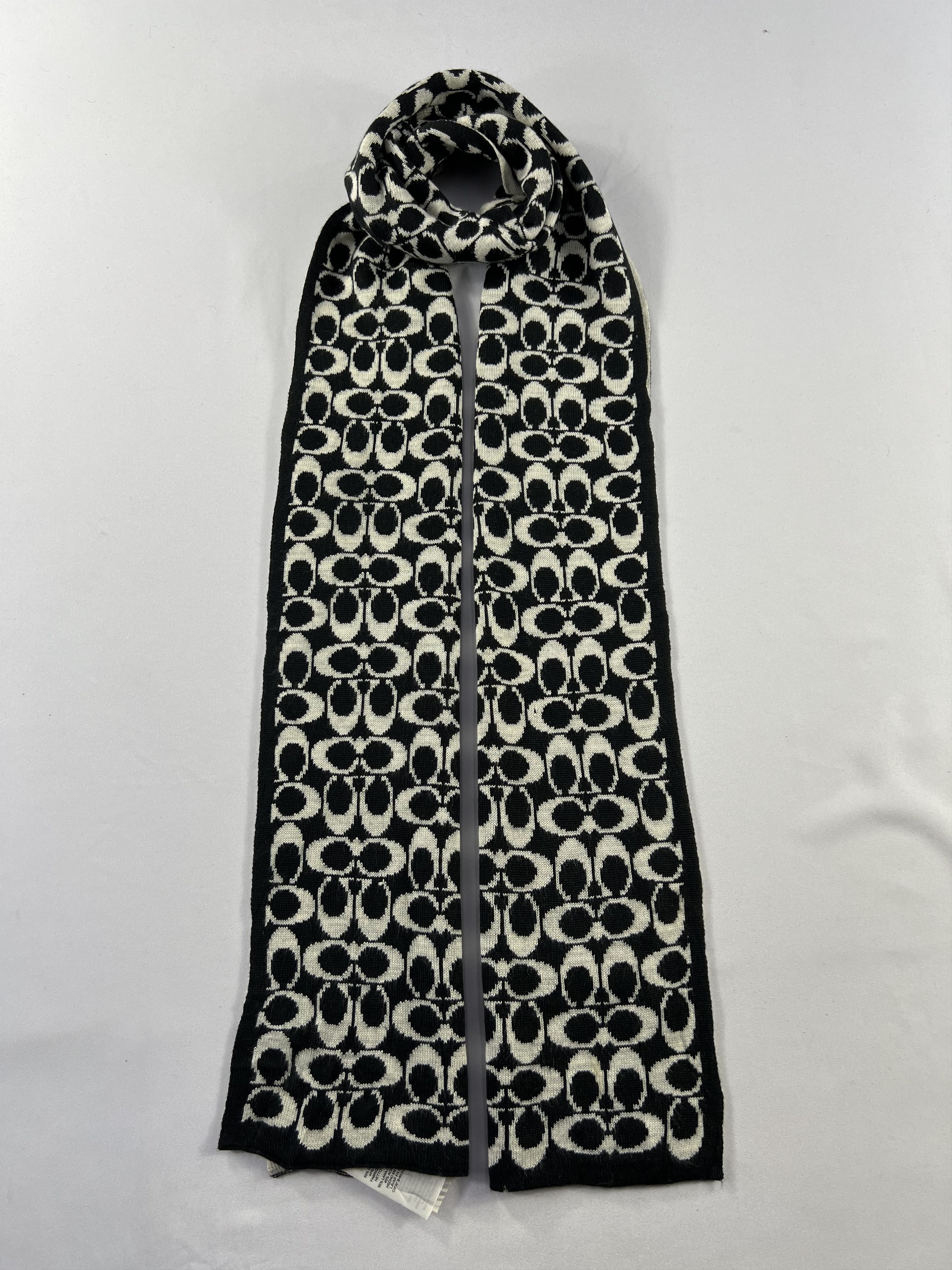 Coach Coach Monogram Distressed Scarf / Muffler / Neckwear P1061 Size ONE SIZE - 1 Thumbnail