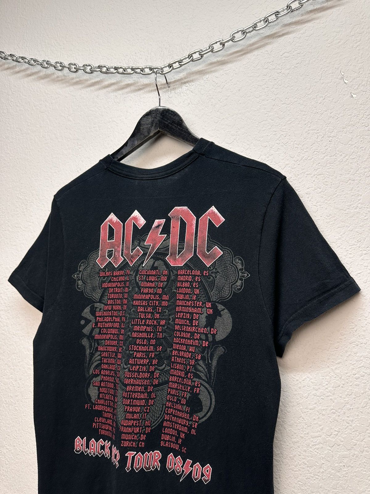 AC/DC AC/DC graphic rock band tee vintage 00s streetwear Size US M / EU 48-50 / 2 - 11 Thumbnail