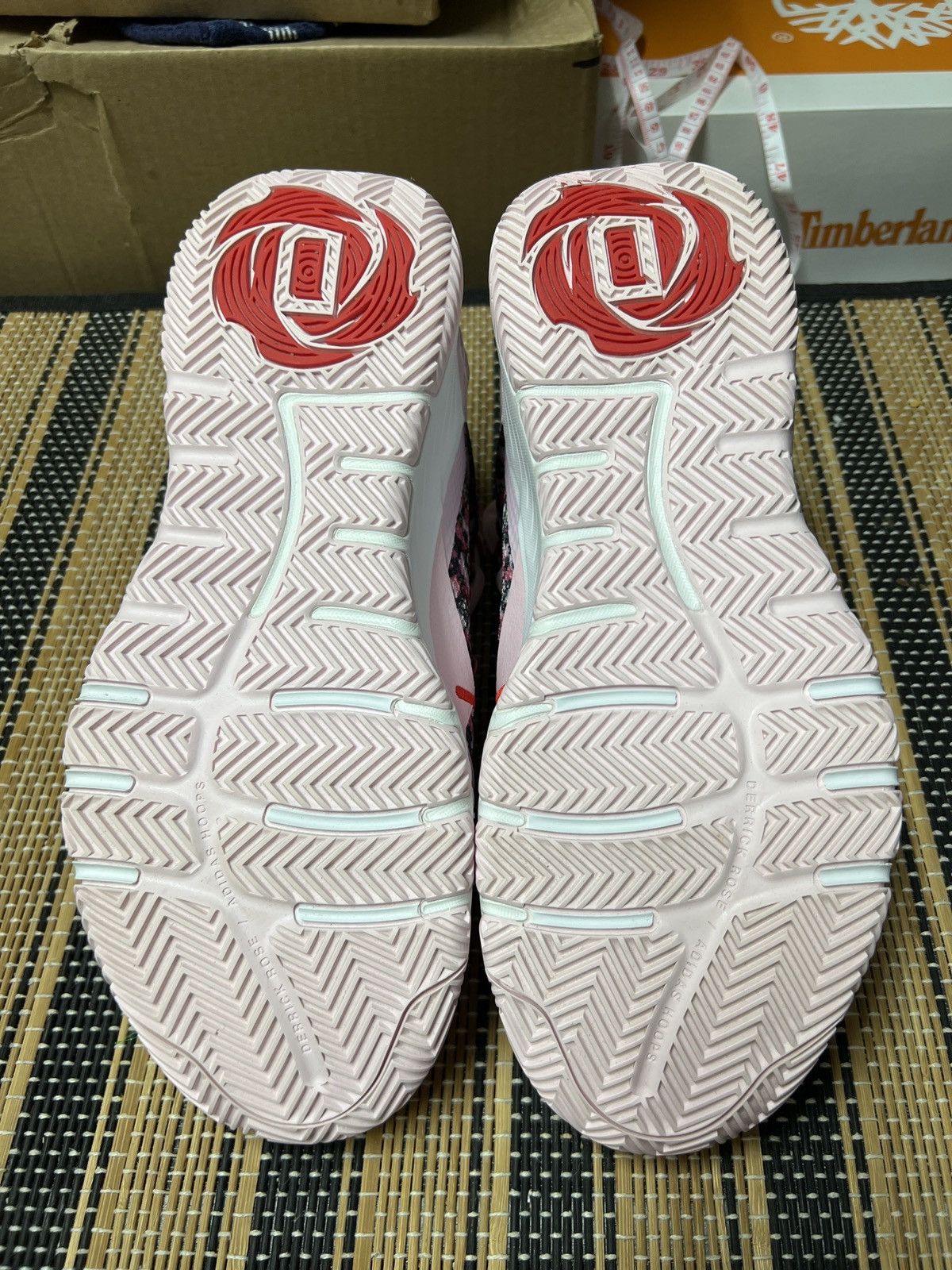 Adidas D Rose Son Of Chi Ds 8.5 US Size US 8.5 / EU 41-42 - 5 Thumbnail