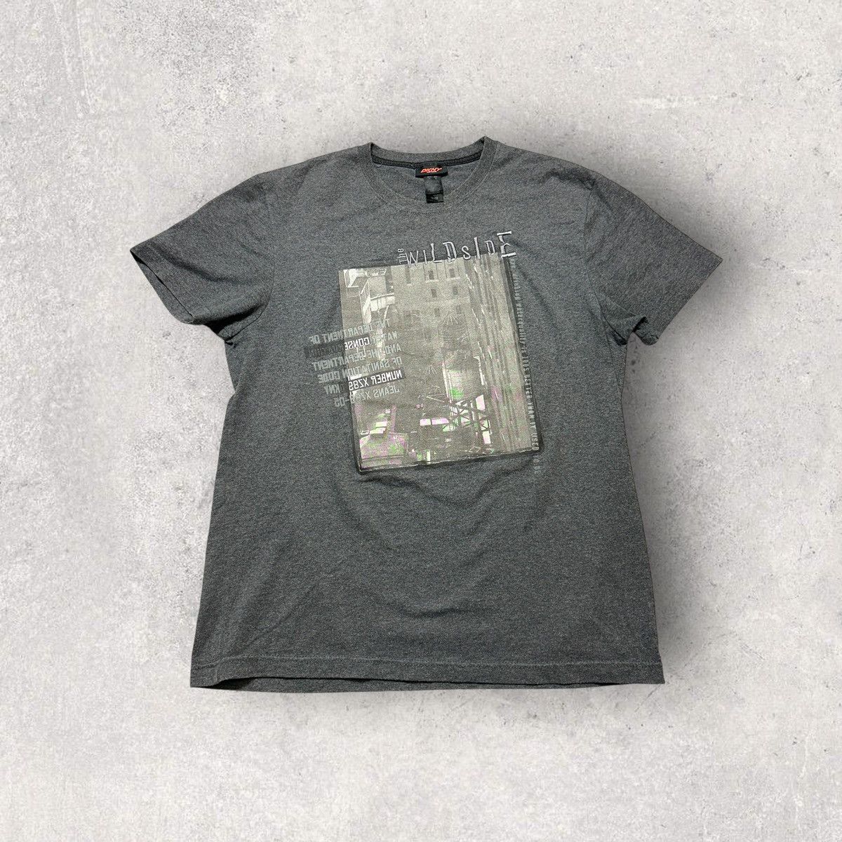 DKNY × Vintage Vintage DKNY Active tee Size US XL / EU 56 / 4 - 1 Thumbnail