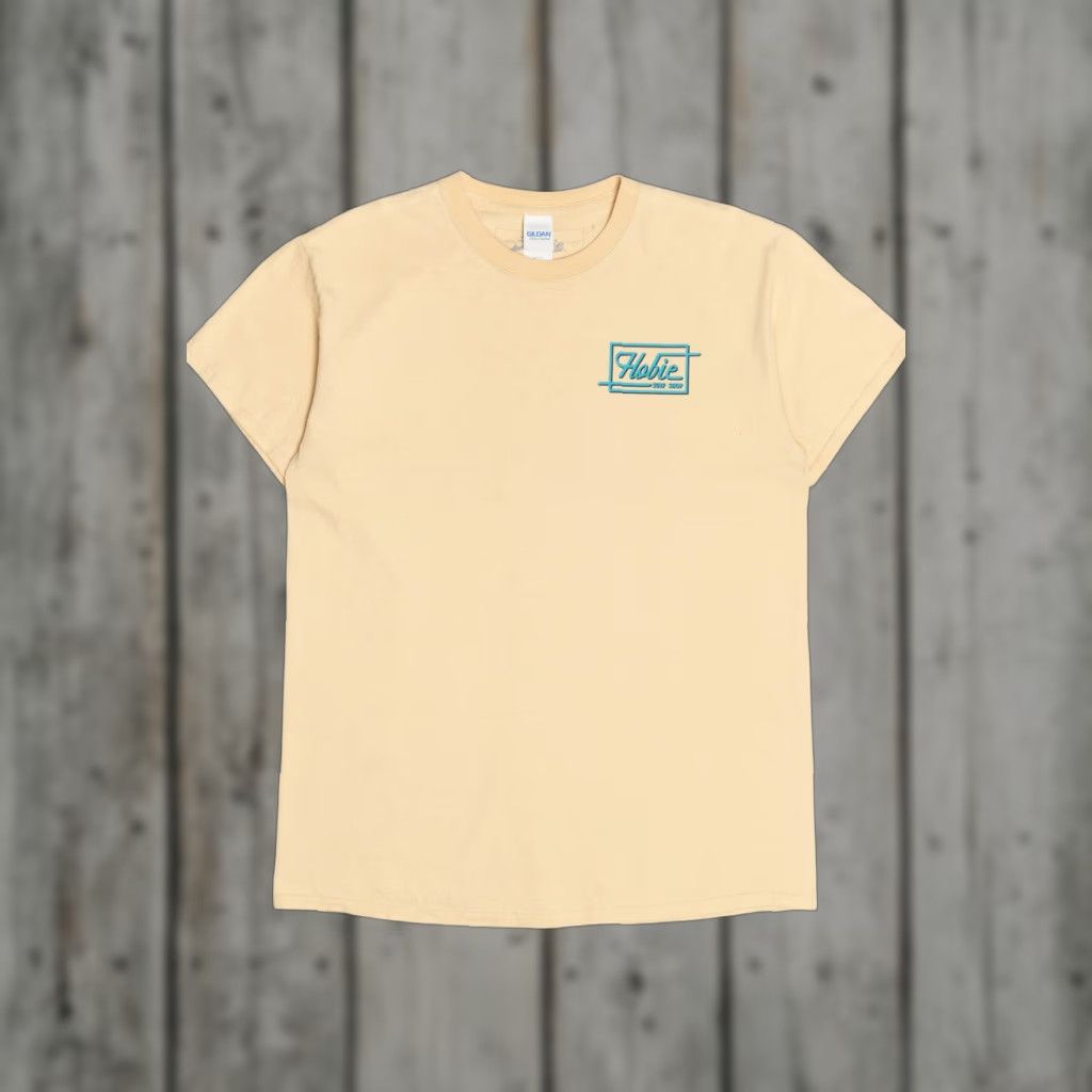 Gildan Hobie Surf Shop Logo T-Shirt Unisex Adults Medium White 2010s Vintage Gildan Shirt Mens Womens Girls Boys Size US M / EU 48-50 / 2 - 1 Thumbnail