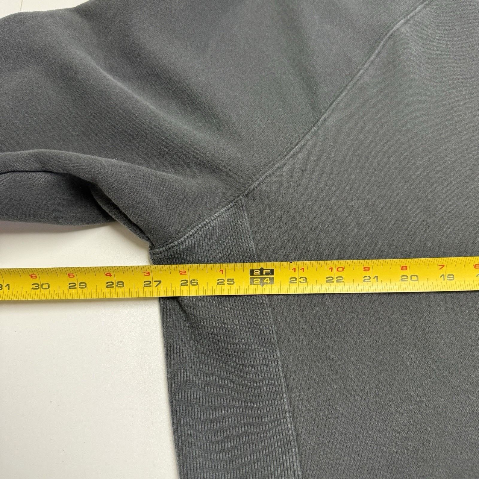 Vuori Vuori Sweatshirt Black Crew Neck Size Large Organic Cotton Size US L / EU 52-54 / 3 - 10 Thumbnail