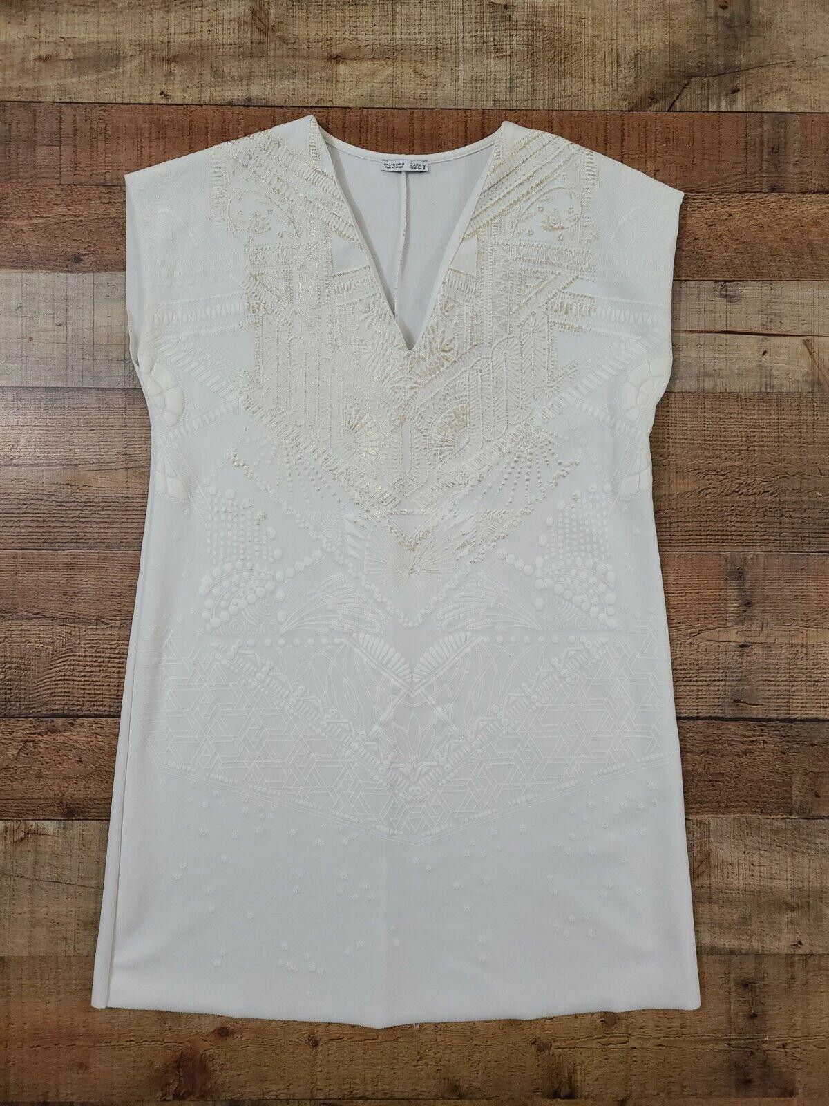 Zara Zara WB Collection Dress Large White Gold V Neck Sheath Ss Size L / US 10 / IT 46 - 7 Thumbnail