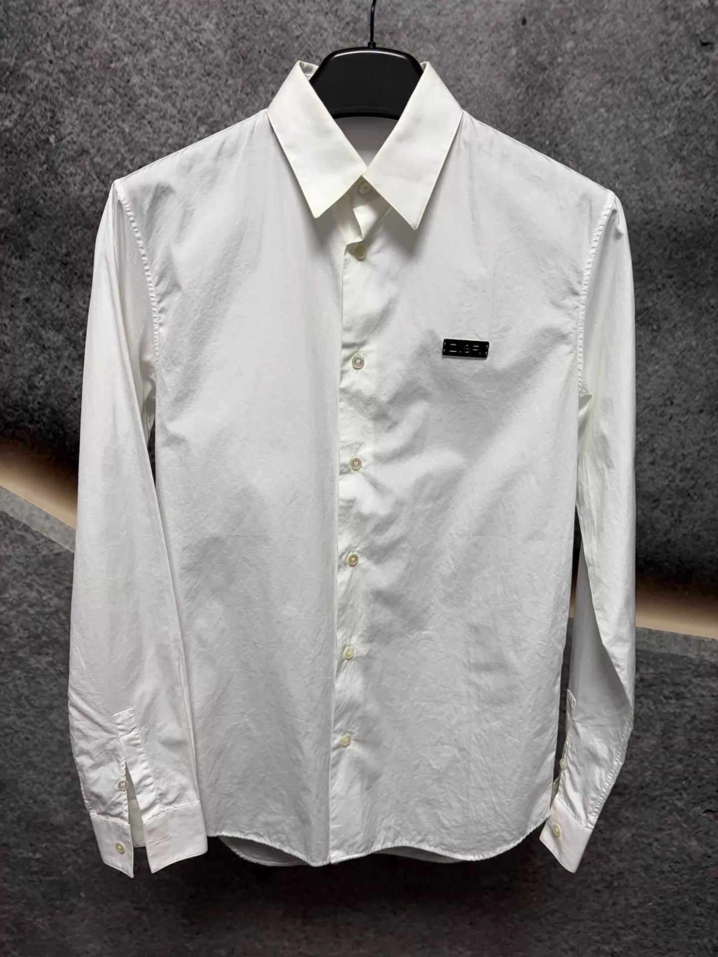 Dior Dior men's white long-sleeve shirt 37 xs metal Dior Size US XS / EU 42 / 0 - 1 Thumbnail