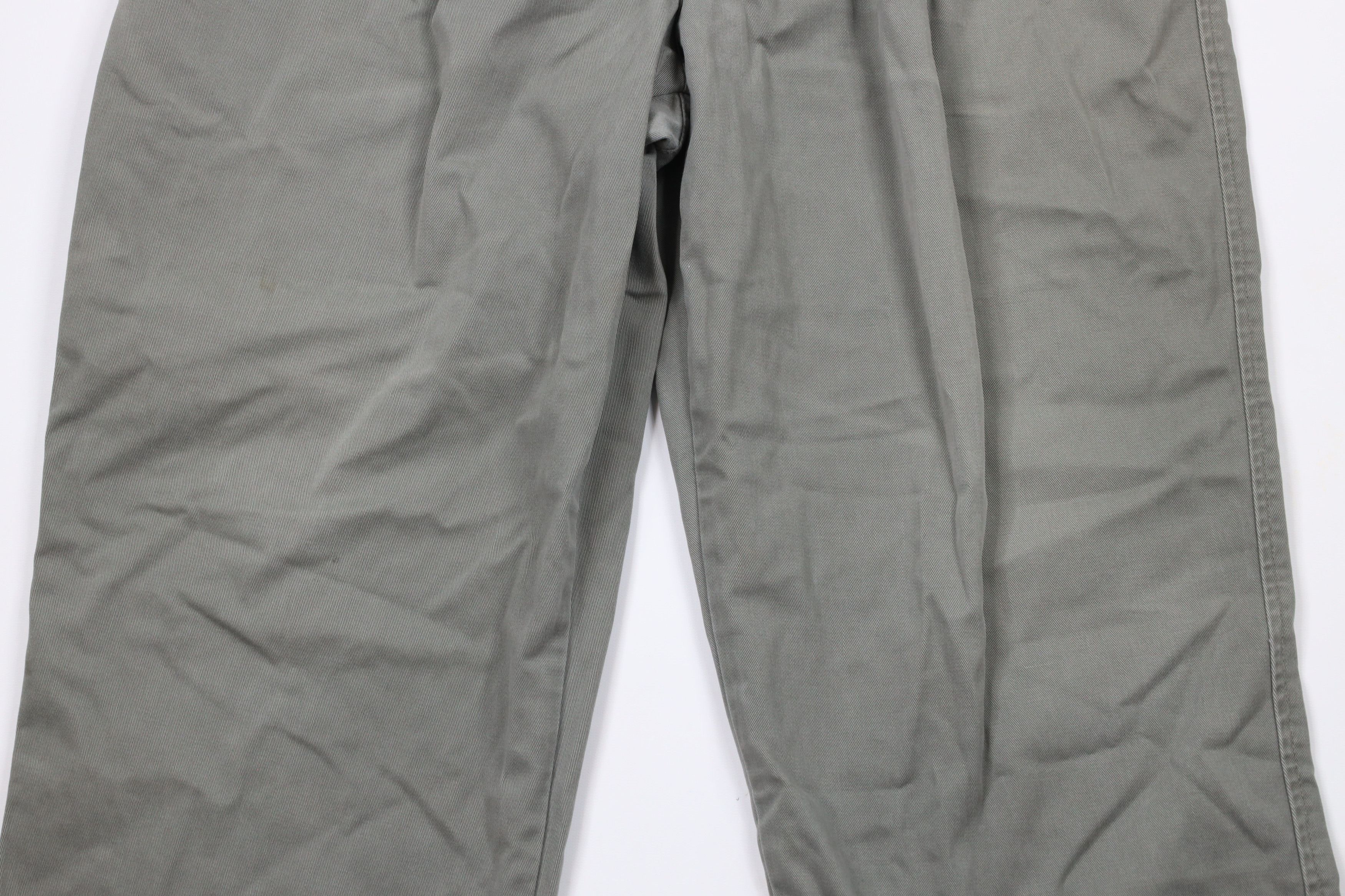 Eddie Bauer × Vintage Vintage 90s Eddie Bauer Pleated Wide Leg Chino Pants Green Size US 40 / EU 56 - 3 Thumbnail