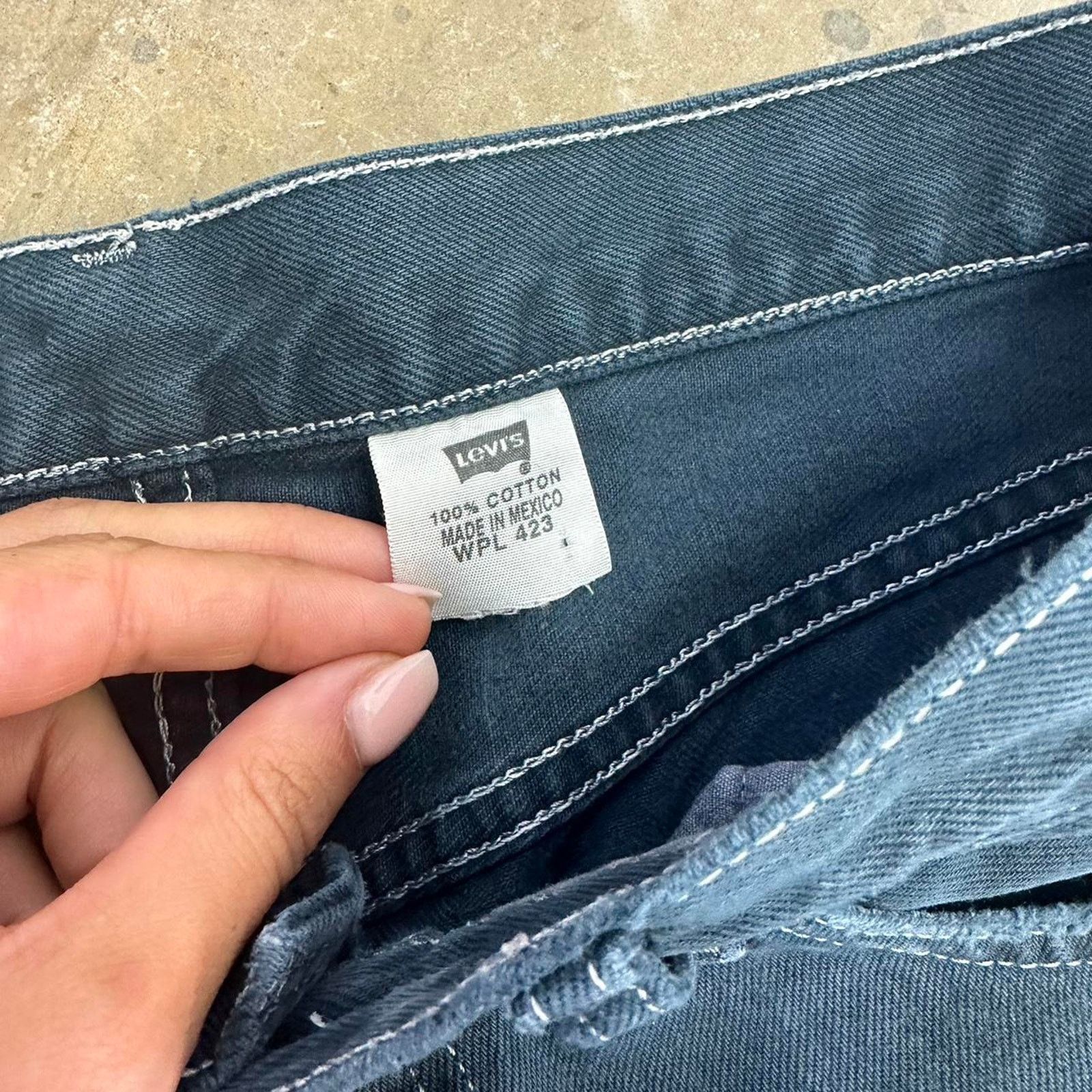 Levi's Levi 33' Jeans Blue Cotton Distressed Straight Leg Denim Size US 33 - 3 Thumbnail