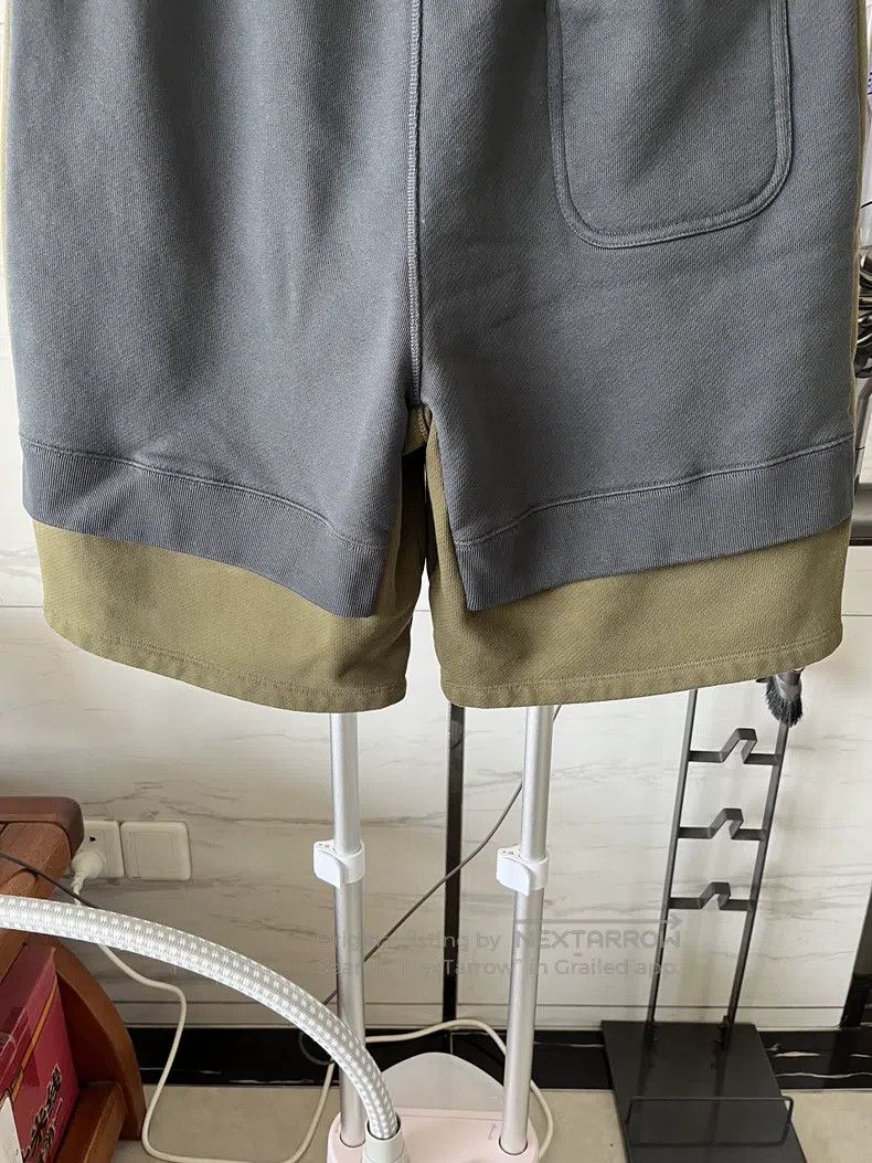 Loewe Loewe size M Drawstring shorts Size US 27 - 8 Thumbnail