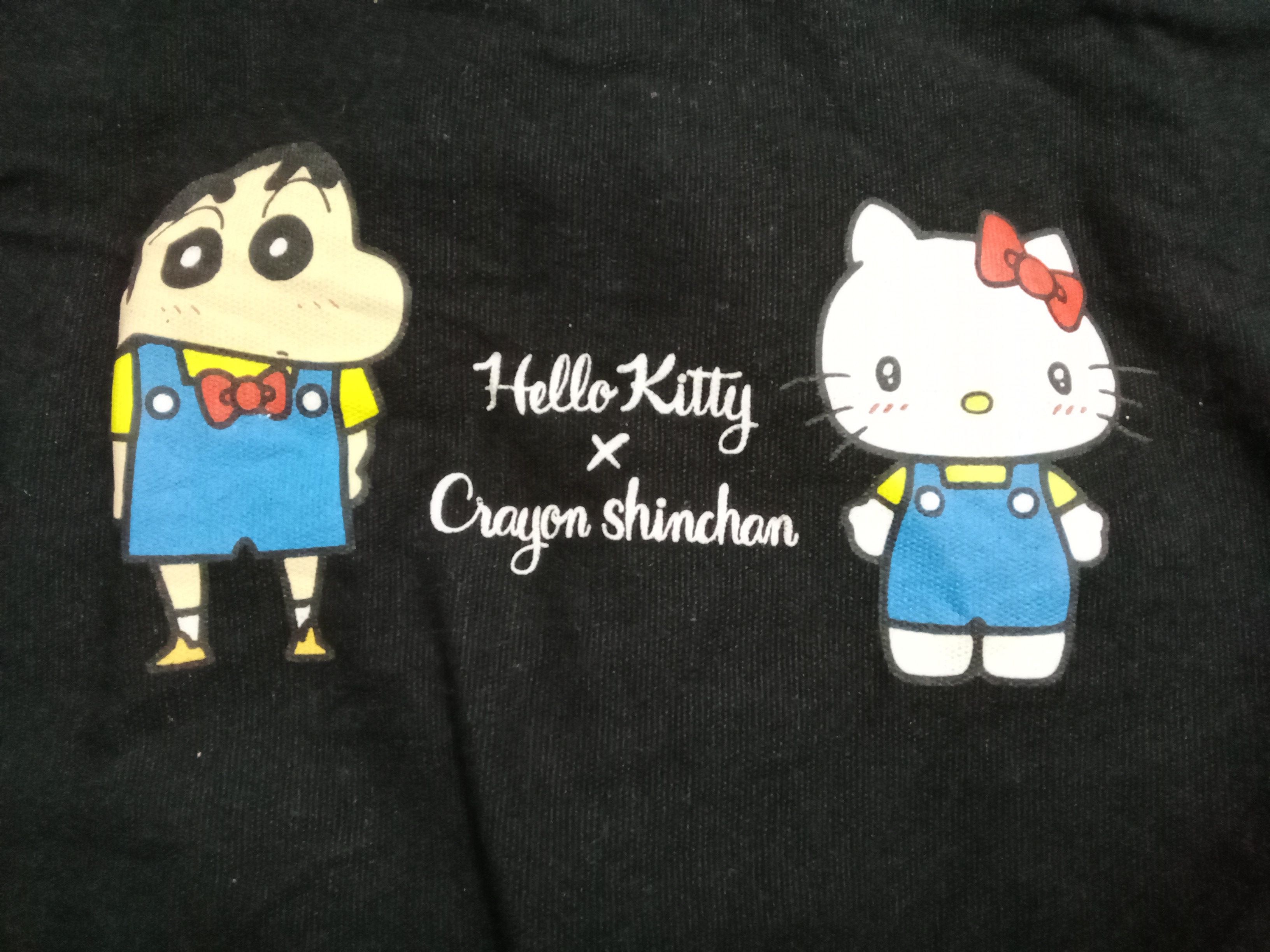 Japanese Brand × Vintage Vintage 90' SHINCHAN X HELLO KITTY SLING BAG Size ONE SIZE - 1 Thumbnail