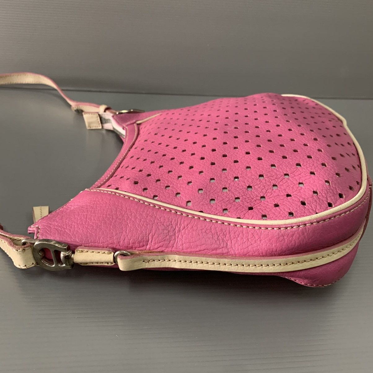 Aigner Aigner Leather Pink Slingbag Size ONE SIZE - 4 Thumbnail