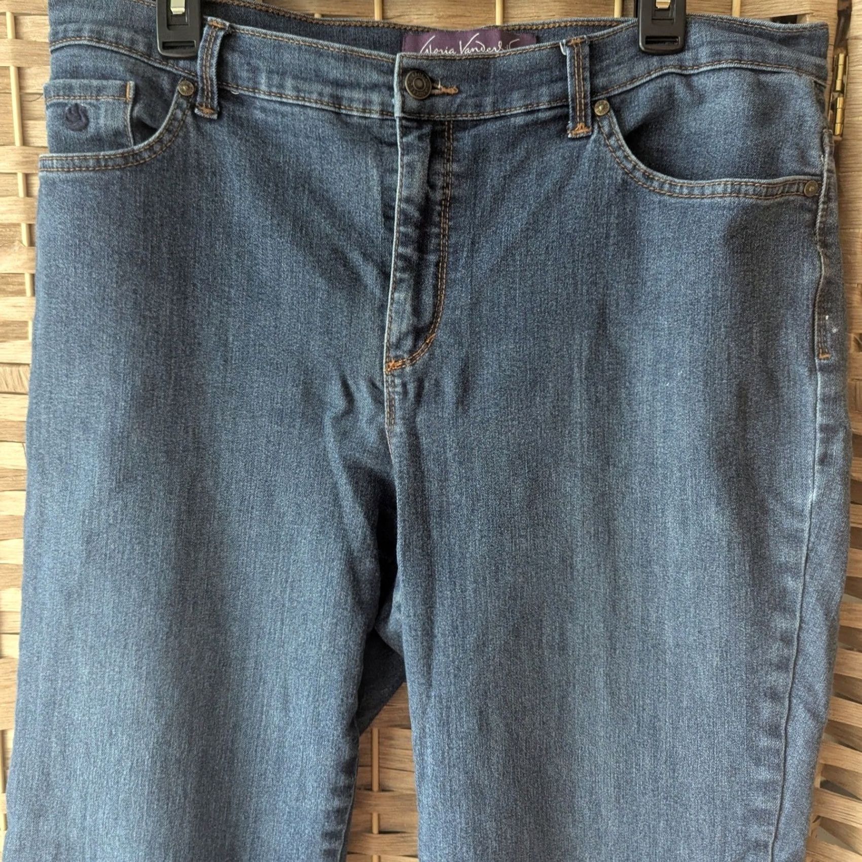 Gloria Vanderbilt Gloria Vanderbilt Amanda High Rise Tapered Jeans Womens 14P Medium Wash Denim Size 36" / US 14 / IT 50 - 3 Thumbnail