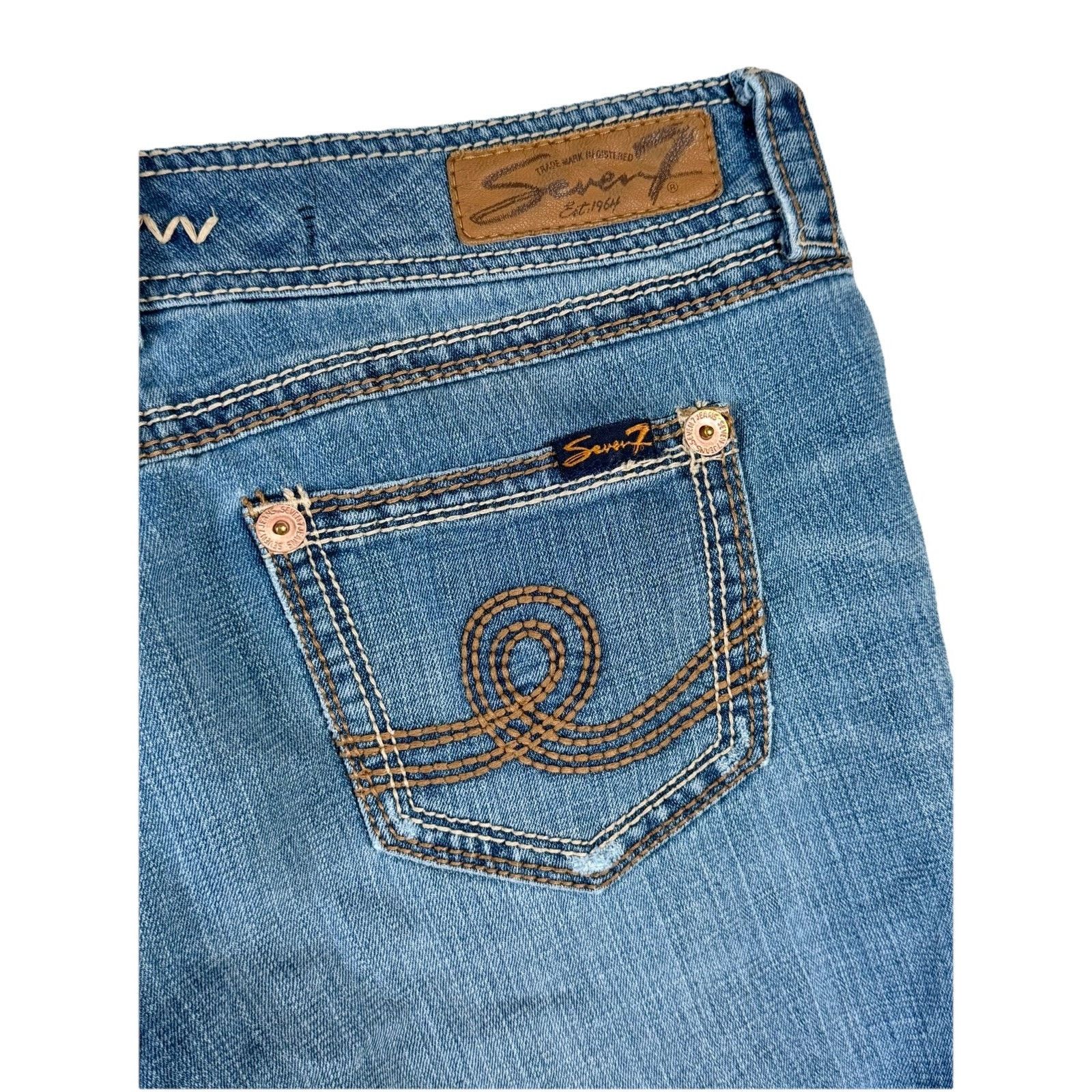 7 For All Mankind 7 For All Mankind Women's Size 30Bootcut Jeans Low Rise Size 30" / US 8 / IT 44 - 4 Thumbnail