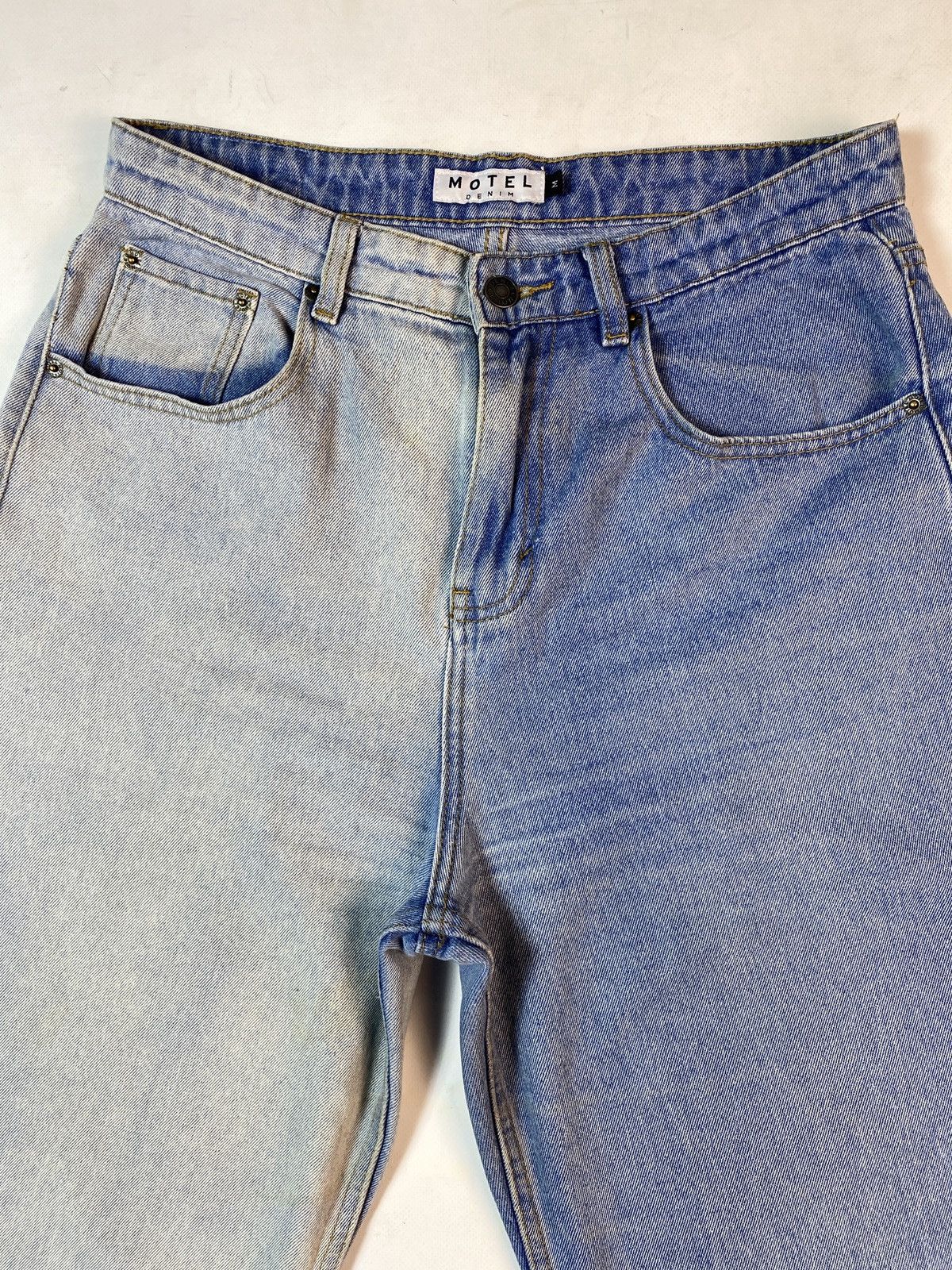 Other Motel Low Rise Wide Leg Jeans Size 30" / US 8 / IT 44 - 2 Thumbnail