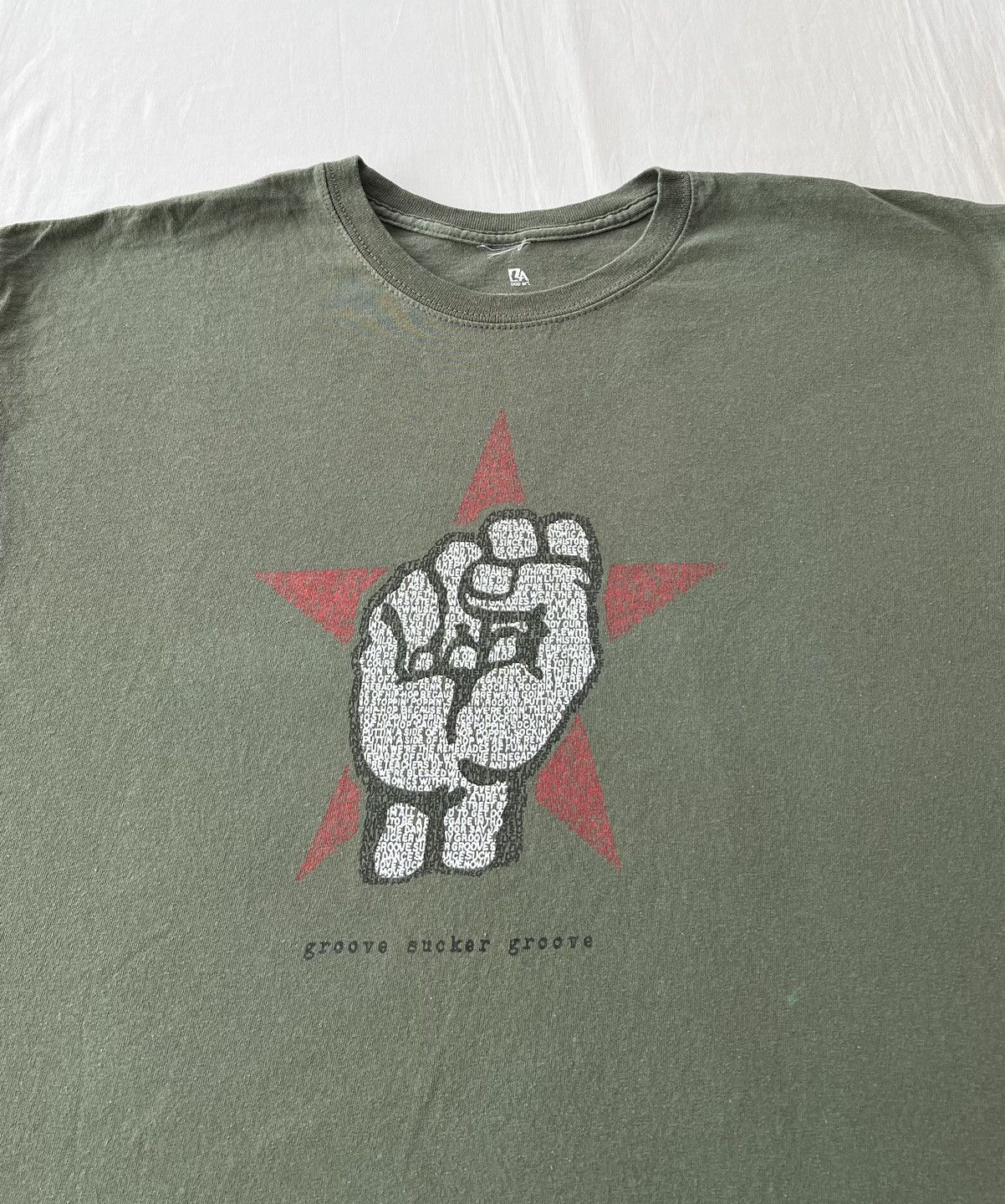 Band Tees Vintage 2010s Rage Against the Machine Groove Sucker Tshirt Size US XL / EU 56 / 4 - 4 Thumbnail