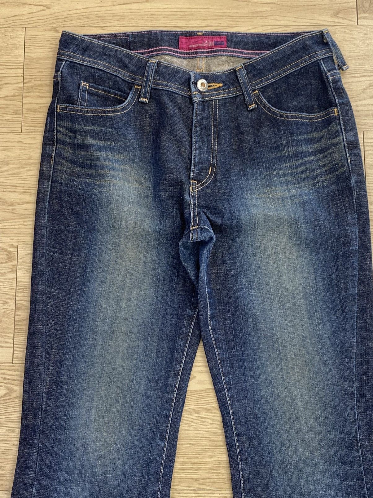 Edwin Miss Edwin Blue Wash Style Flare Jeans Size 26" / US 2 / IT 38 - 2 Thumbnail