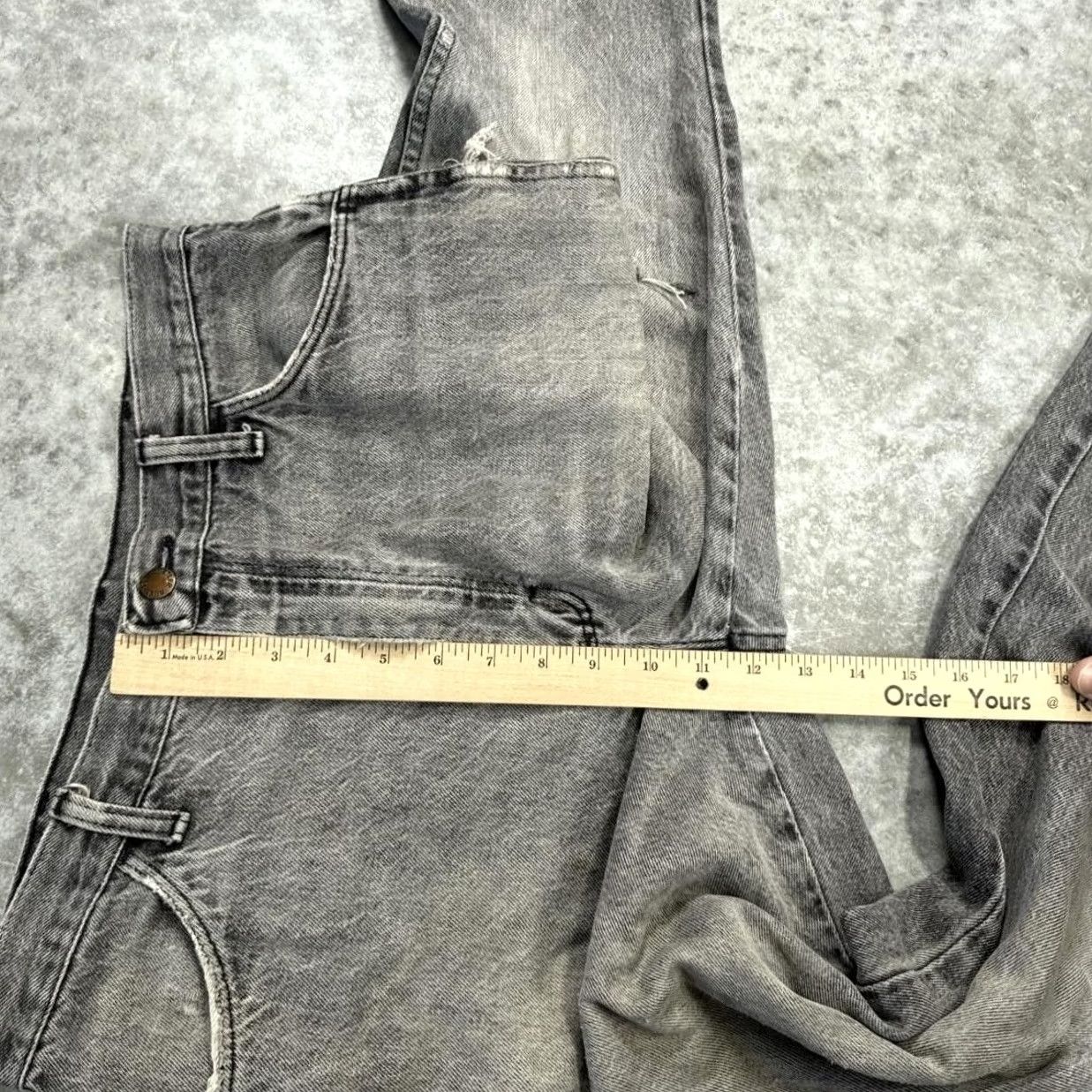 Denime VINTAGE Rustler Jeans Mens 36x30 Gray Distressed Made USA Straight Leg 90s Denim Shirt Size US 36 / EU 52 - 5 Thumbnail