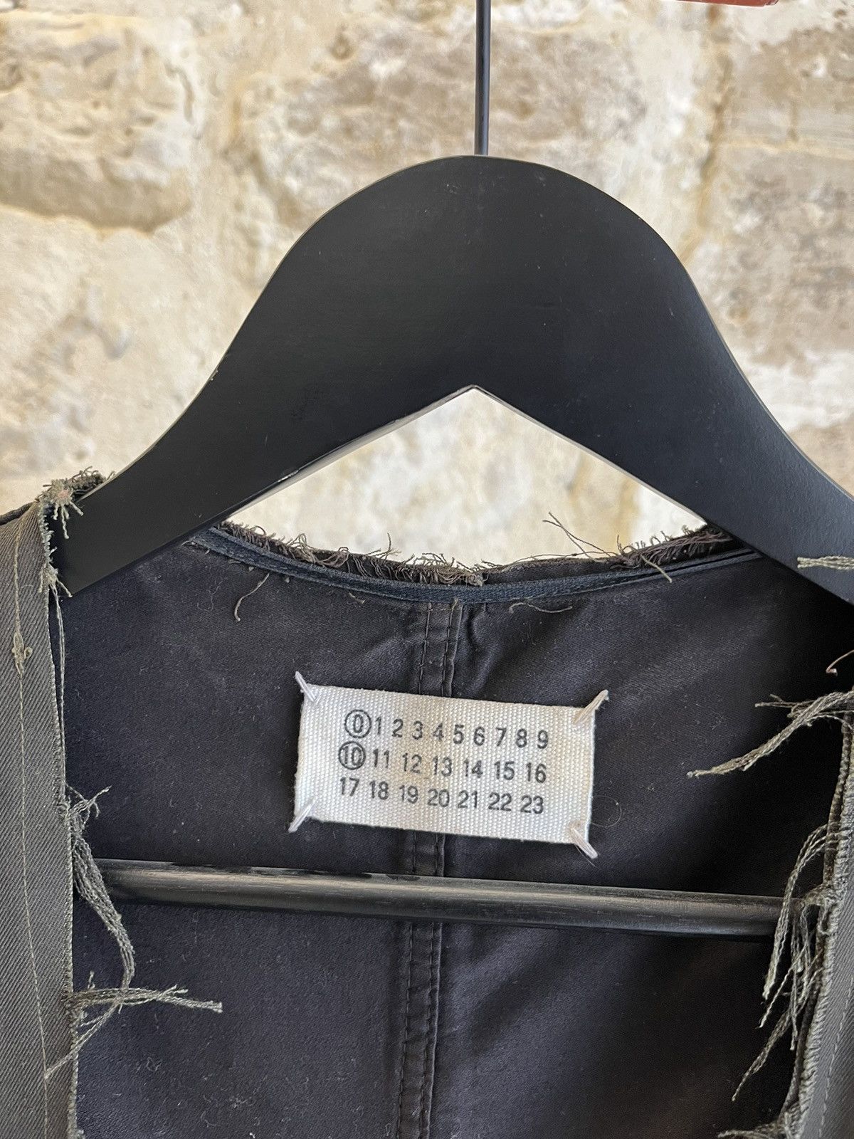 Maison Margiela SS2001 Artisanal Reconstructed French Army Jacket Size US L / EU 52-54 / 3 - 2 Thumbnail